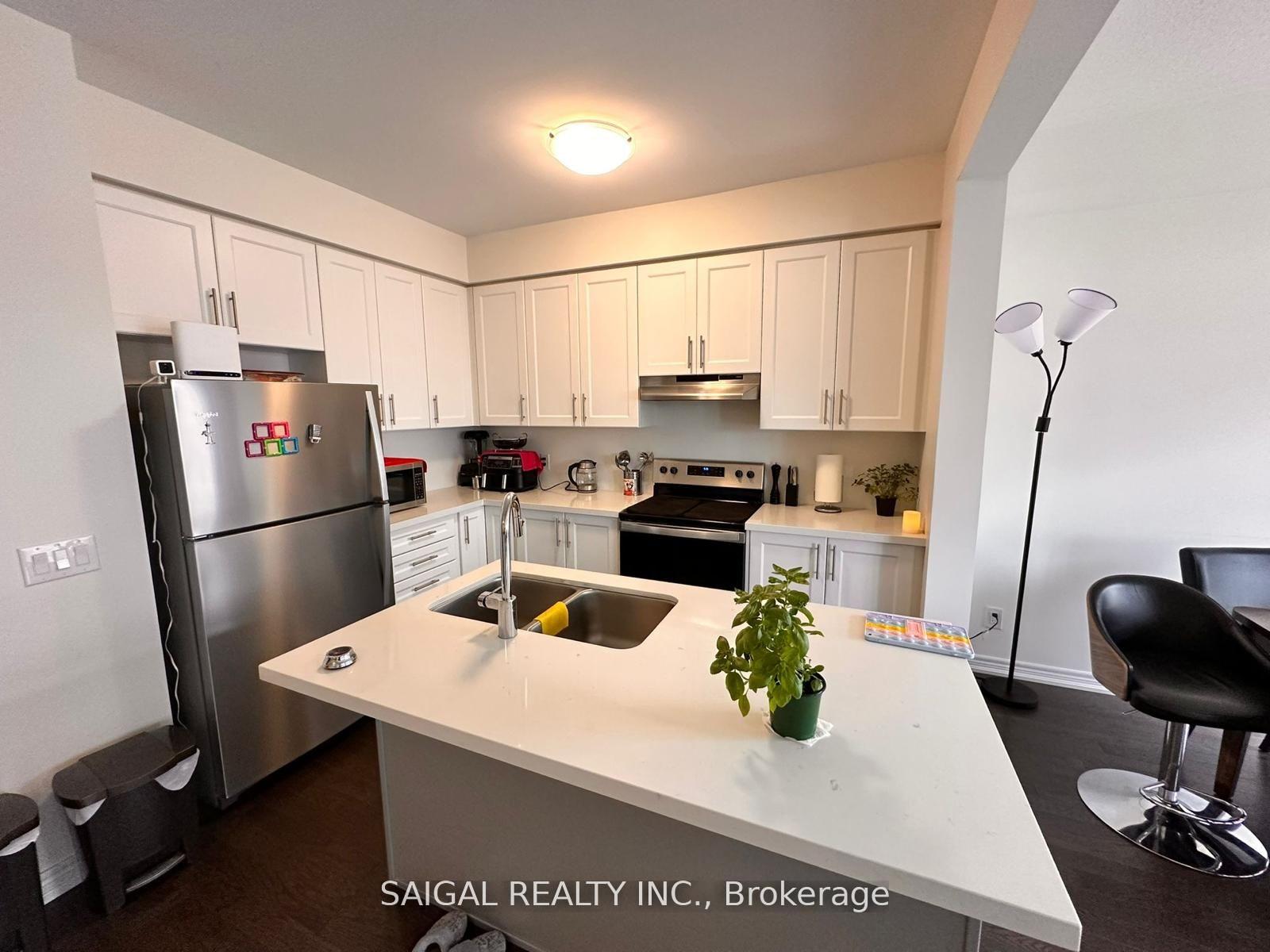 Photo 6 of 155 Broadacre Drive E, Kitchener — HOMEH