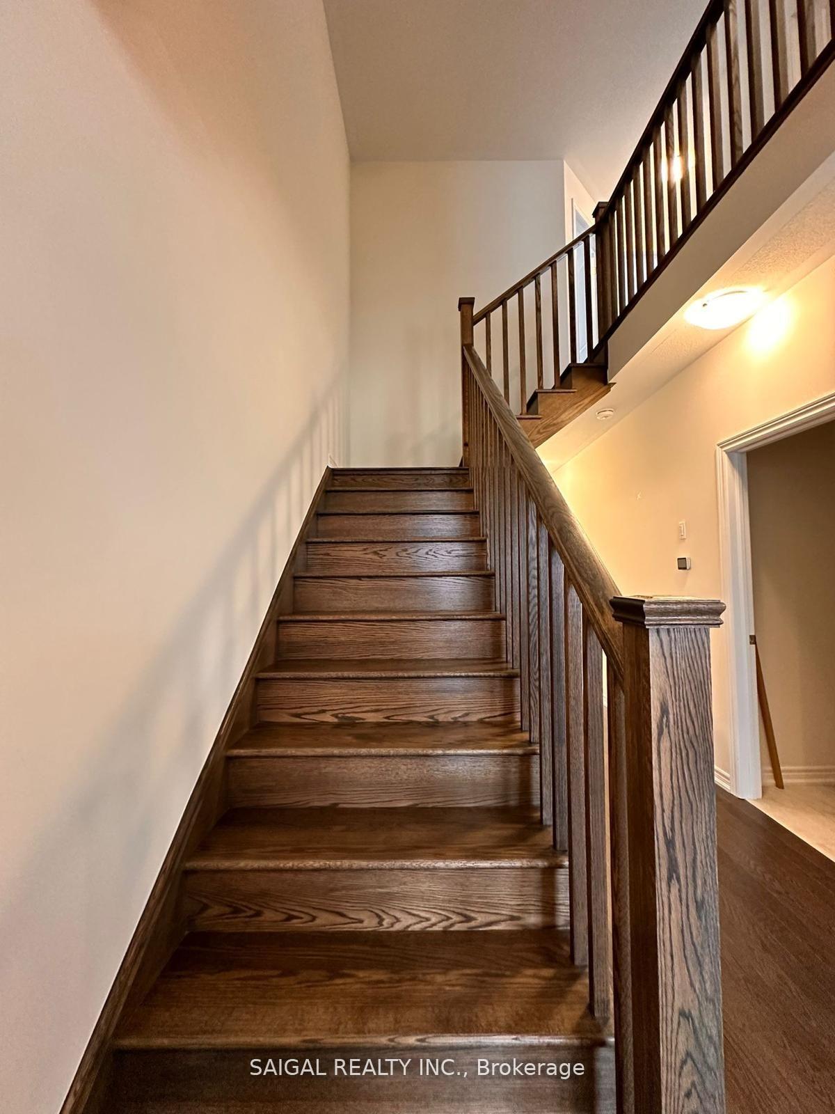 Photo 8 of 155 Broadacre Drive E, Kitchener — HOMEH