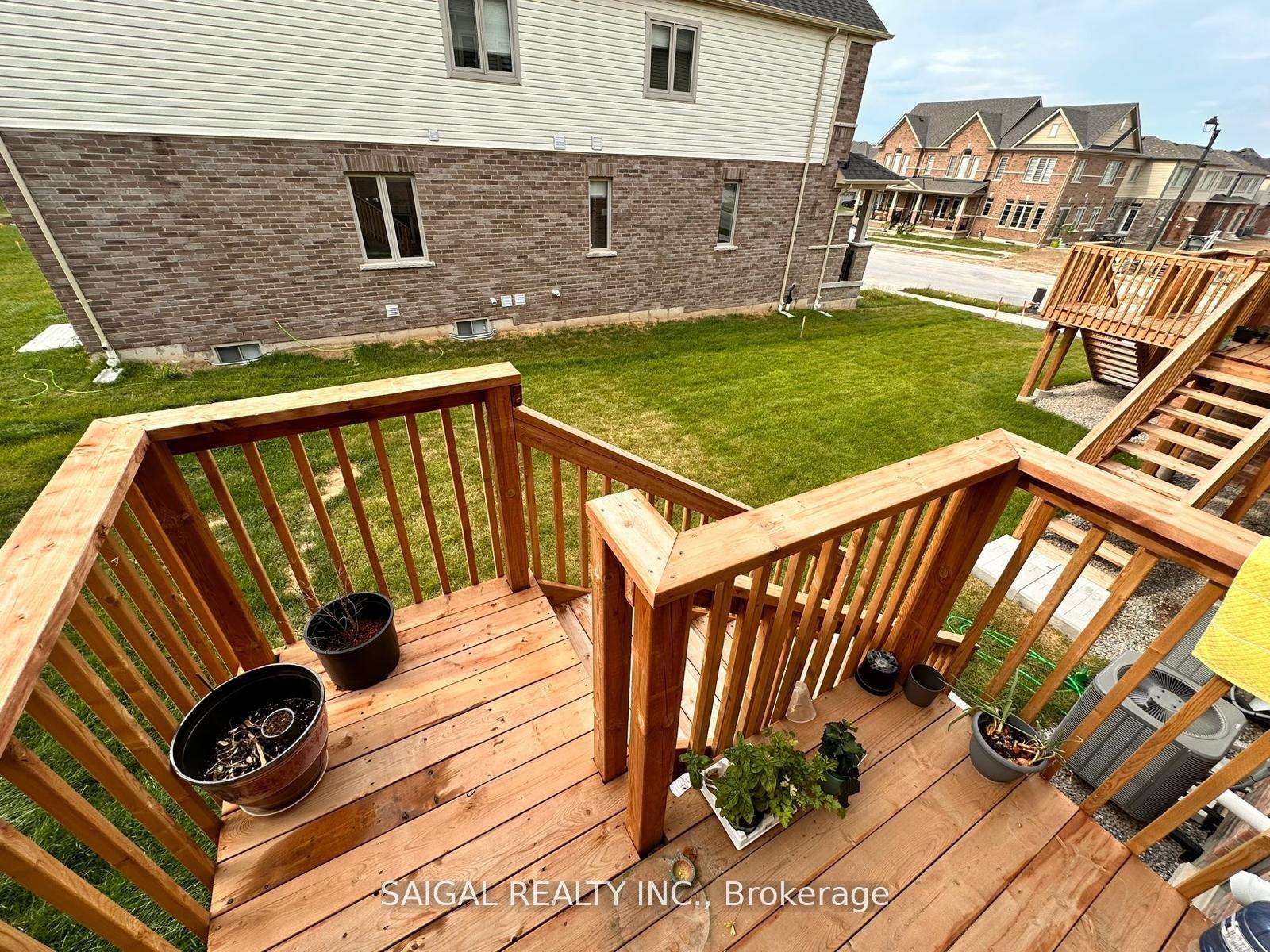 Photo 12 of 155 Broadacre Drive E, Kitchener — HOMEH