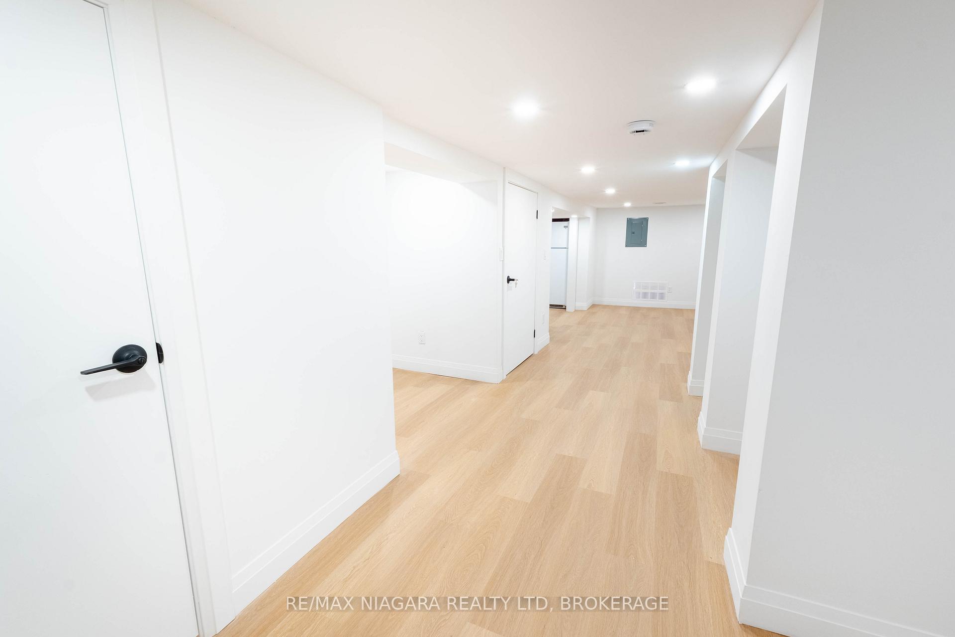 Photo 5 of 533 Cannon Street E, Hamilton, Gibson — HOMEH