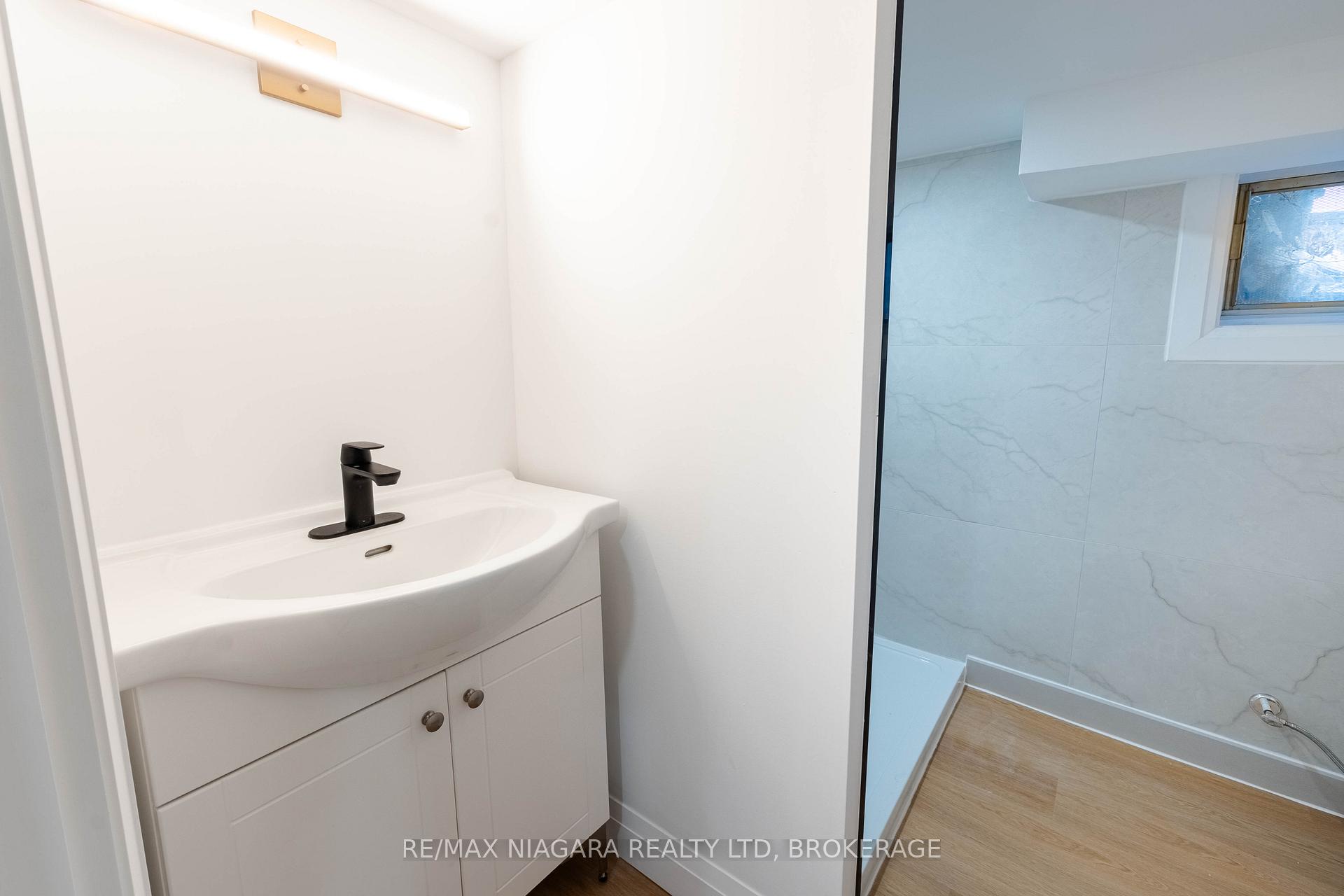 Photo 20 of 533 Cannon Street E, Hamilton, Gibson — HOMEH