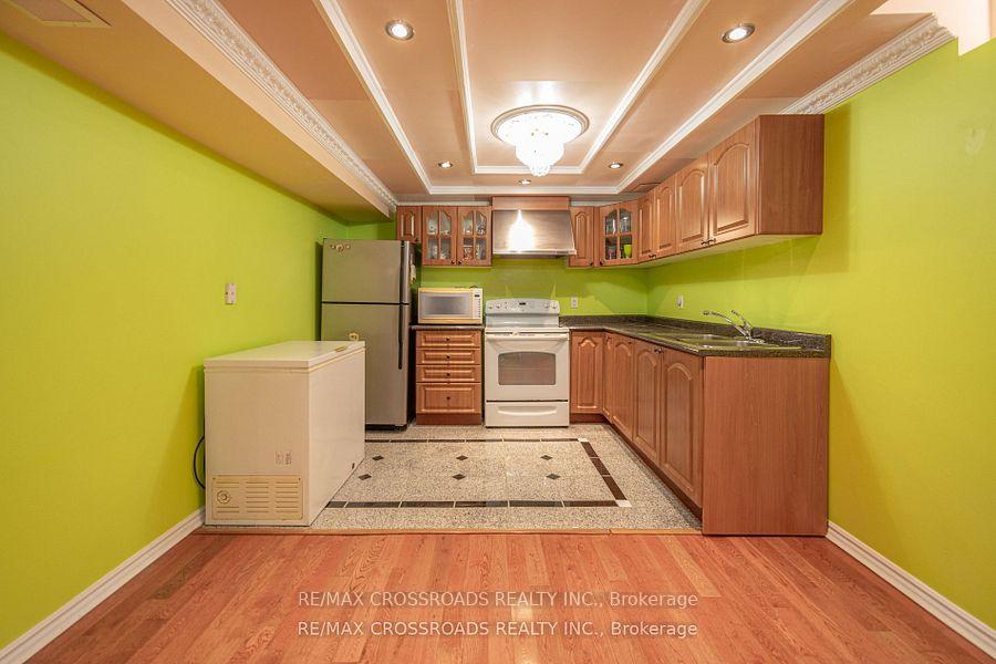 Photo 37 of 37 Clifton Court, Markham, Middlefield — HOMEH
