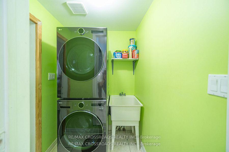 Photo 46 of 37 Clifton Court, Markham, Middlefield — HOMEH