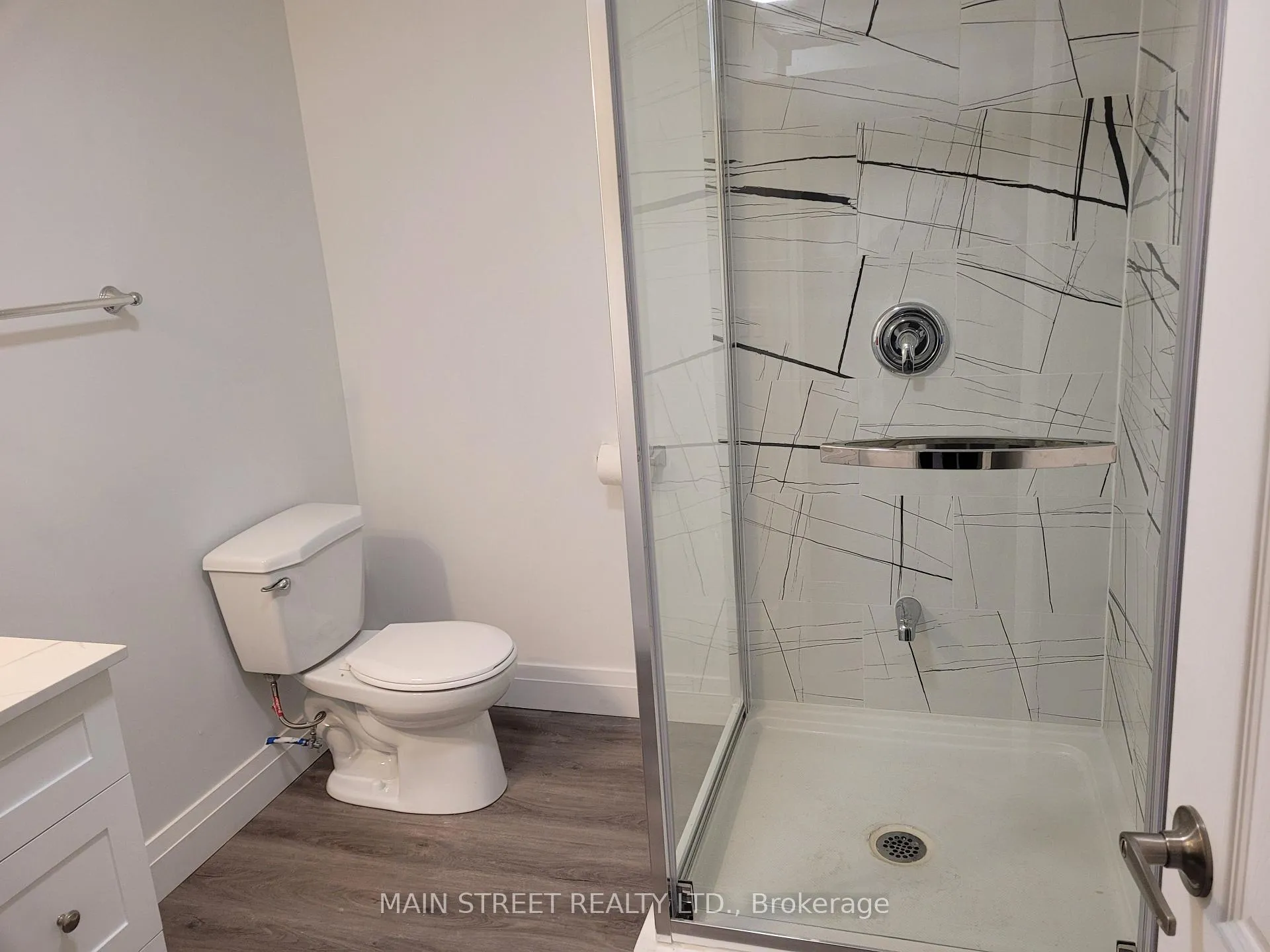 Photo 11 of 76 William Honey Crescent, Markham, Middlefield — HOMEH