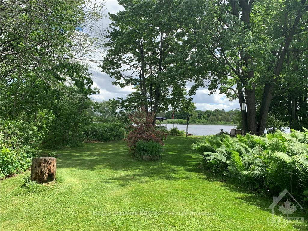 Photo 5 of 1388 Commodore Lane, Ottawa, Kars — HOMEH