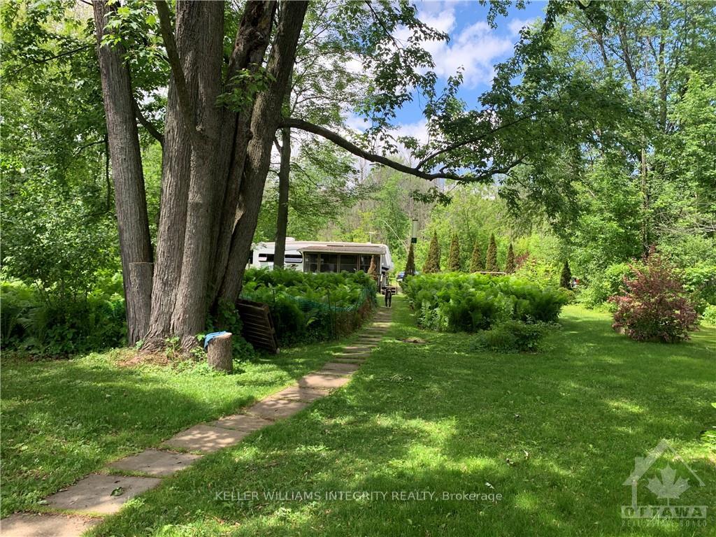Photo 7 of 1388 Commodore Lane, Ottawa, Kars — HOMEH