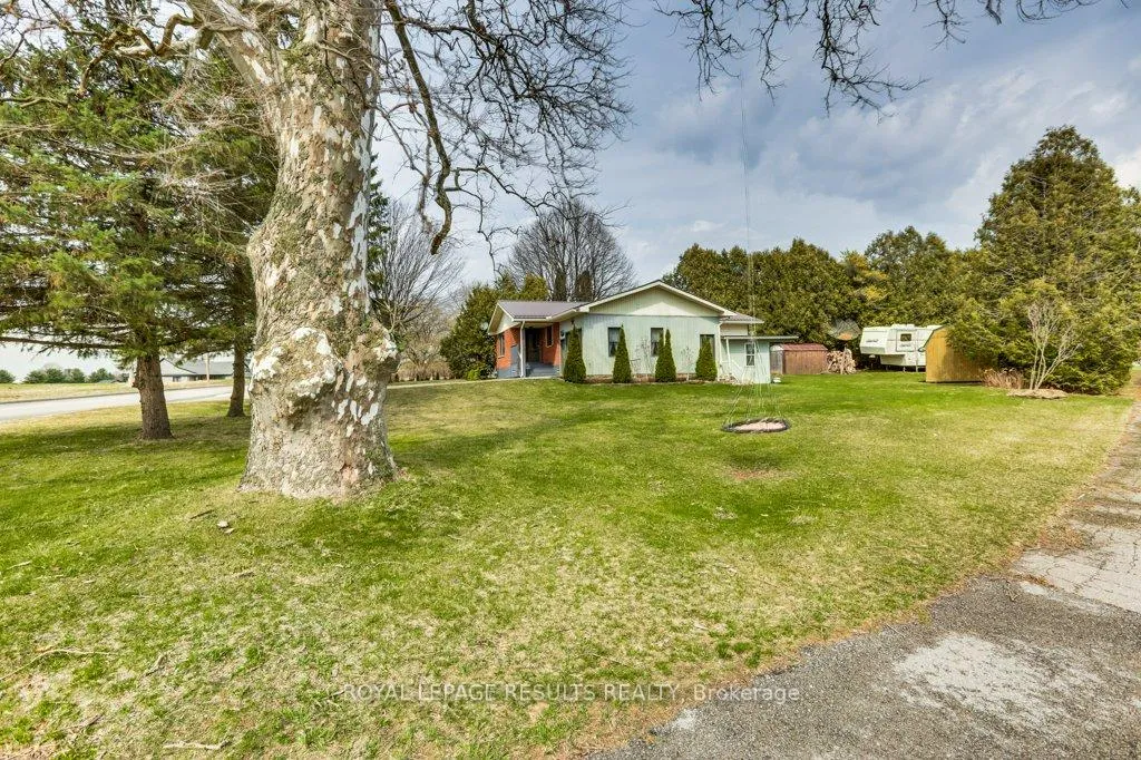 Photo 3 of 9200 Richmond Road, Bayham, Richmond — HOMEH