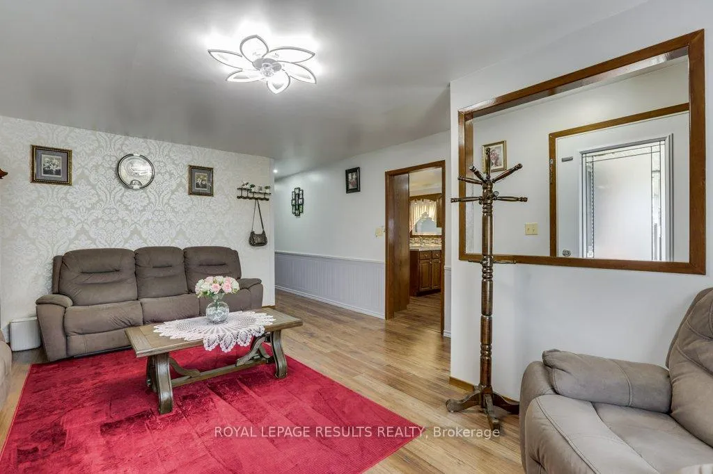 Photo 6 of 9200 Richmond Road, Bayham, Richmond — HOMEH
