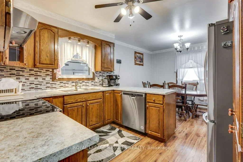 Photo 9 of 9200 Richmond Road, Bayham, Richmond — HOMEH