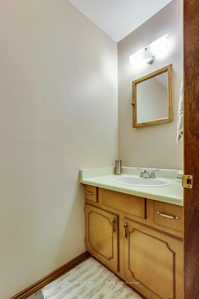 Photo 23 of 9200 Richmond Road, Bayham, Richmond — HOMEH