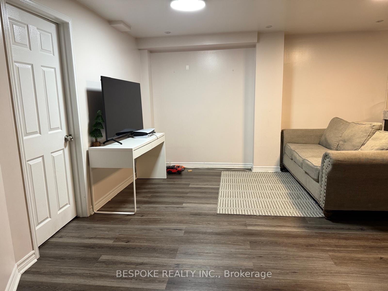 Front of Unit Basement, 28 Summerlea Street