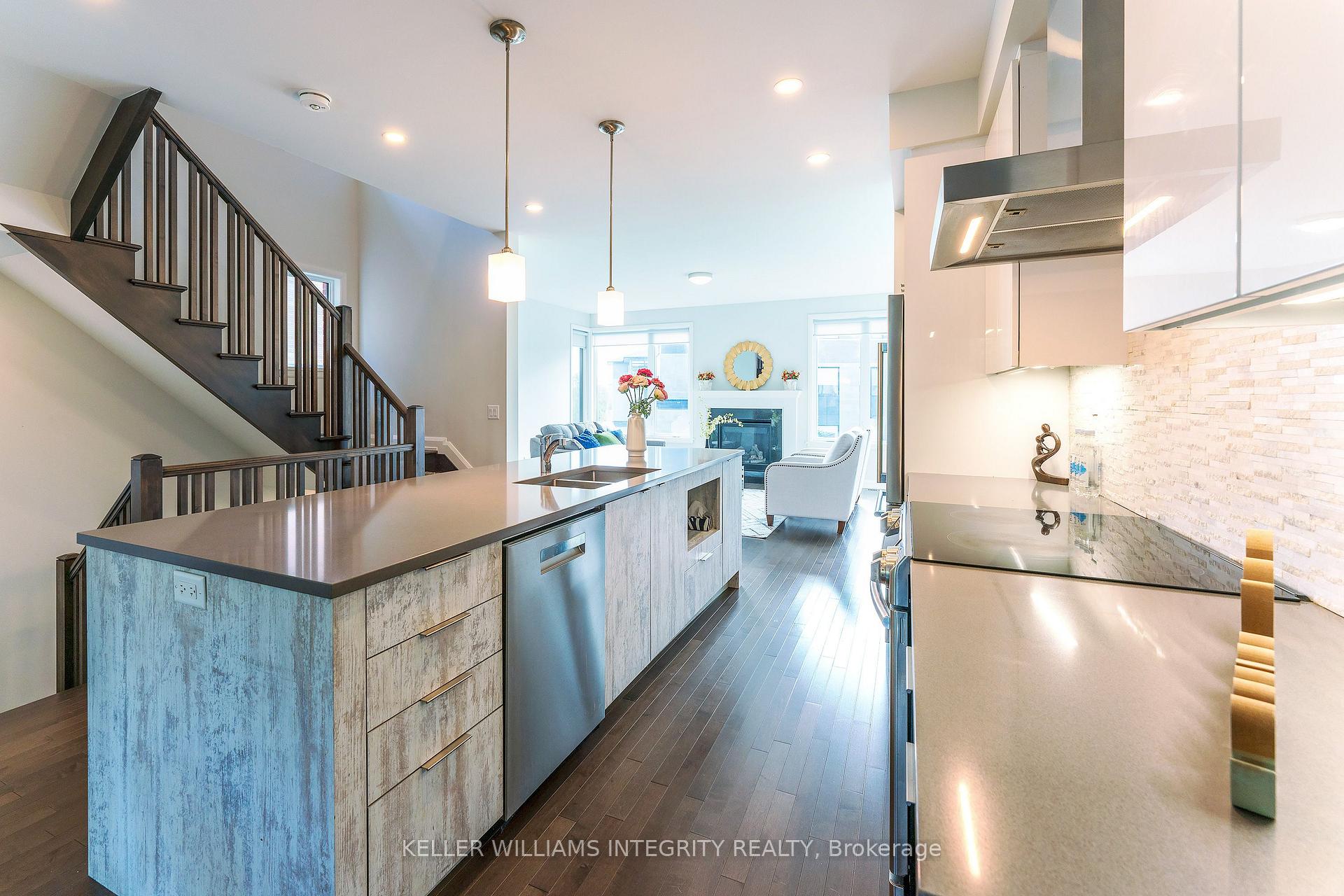 Photo 14 of 131 Boundstone Way, Ottawa, Kanata - Kanata Lakes/Heritage Hills — HOMEH