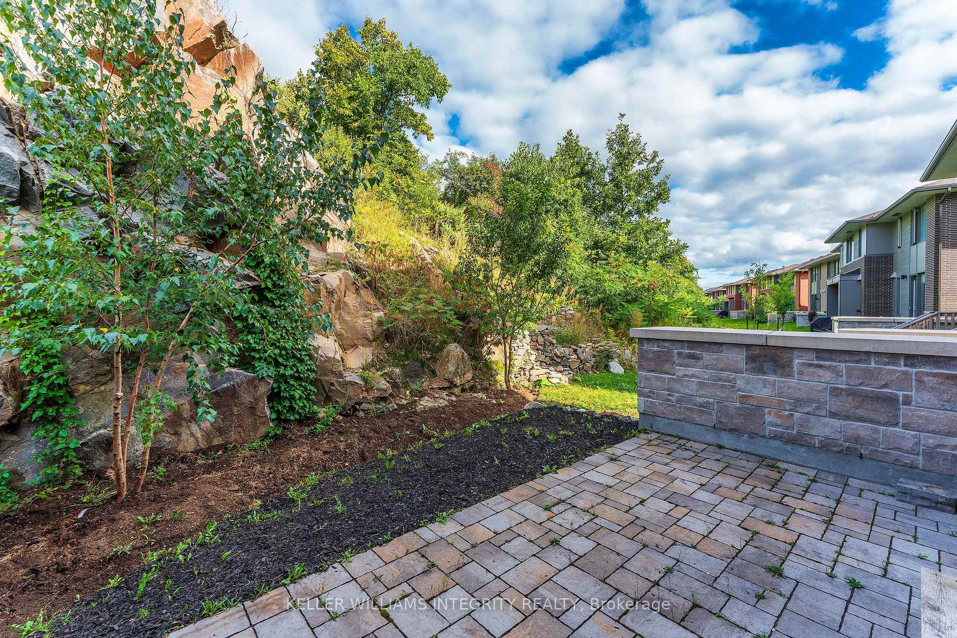 Photo 38 of 131 Boundstone Way, Ottawa, Kanata - Kanata Lakes/Heritage Hills — HOMEH
