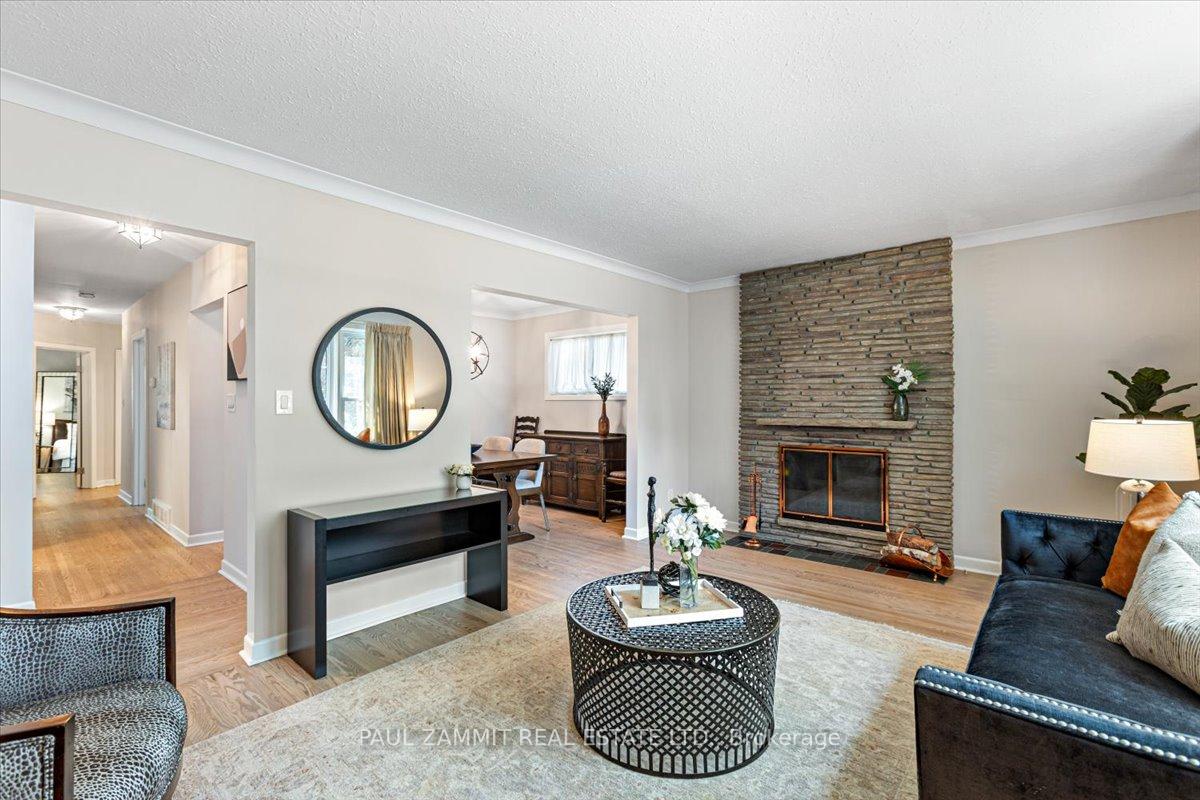 Photo 4 of 12 Brightbay Crescent, Markham, Grandview — HOMEH
