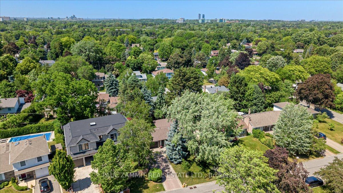 Photo 31 of 12 Brightbay Crescent, Markham, Grandview — HOMEH