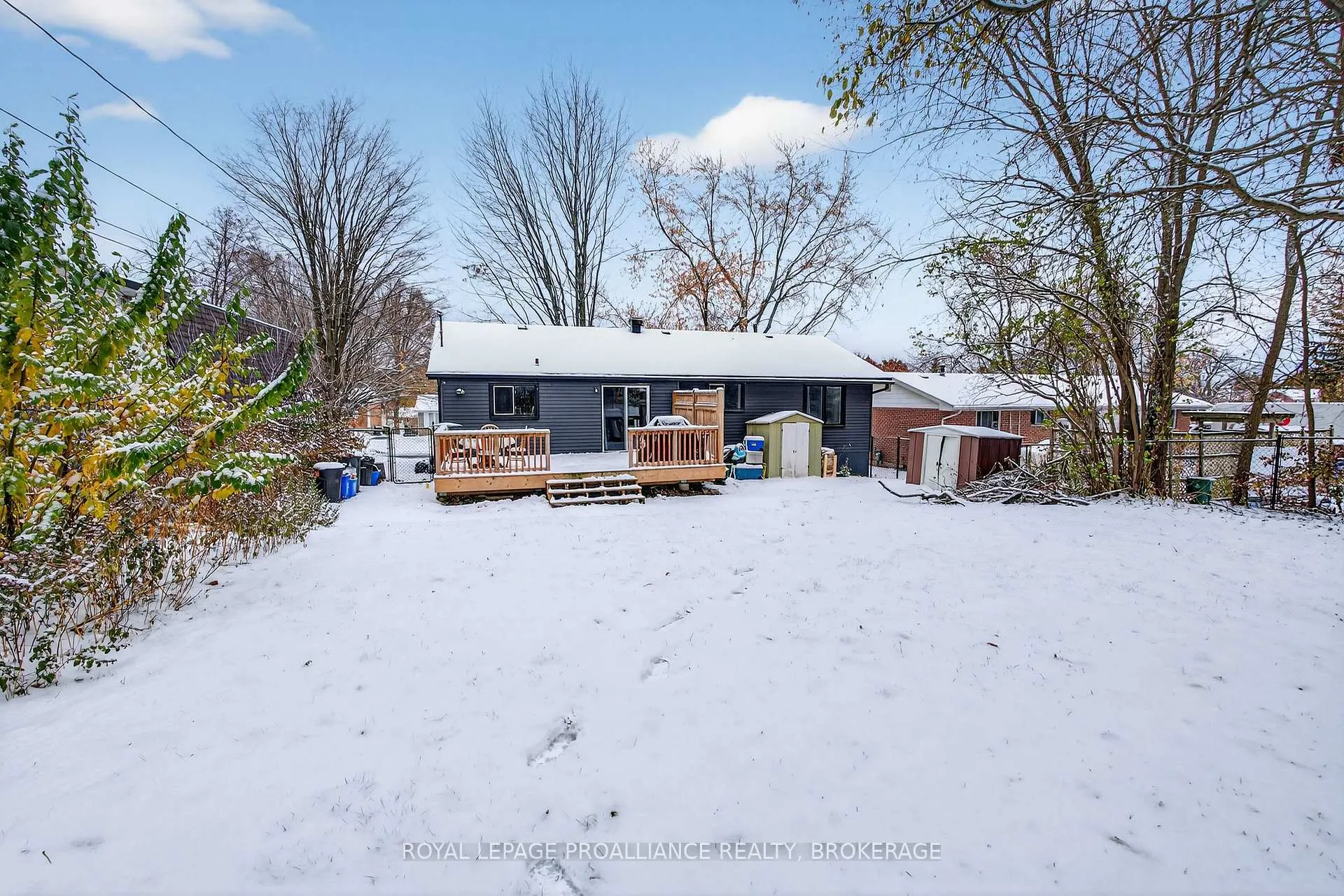 Photo 2 of 1000 Bourne Crescent, Kingston, South of Taylor-Kidd Blvd — HOMEH