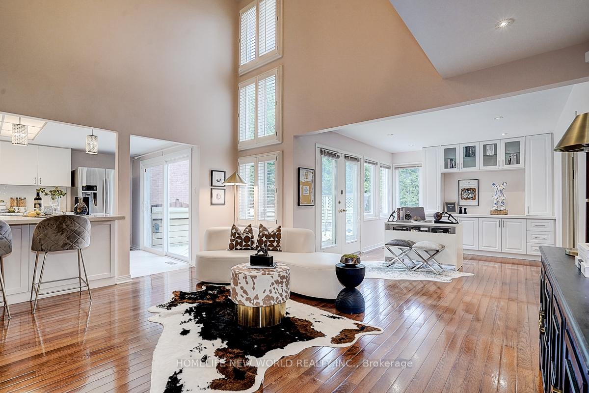 Photo 7 of 35 Hedgewood Drive, Markham, Unionville — HOMEH