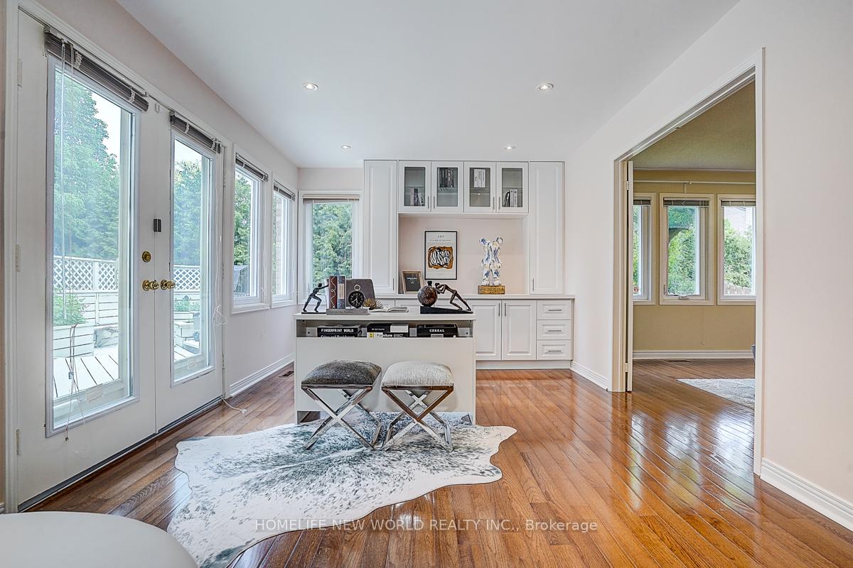 Photo 12 of 35 Hedgewood Drive, Markham, Unionville — HOMEH