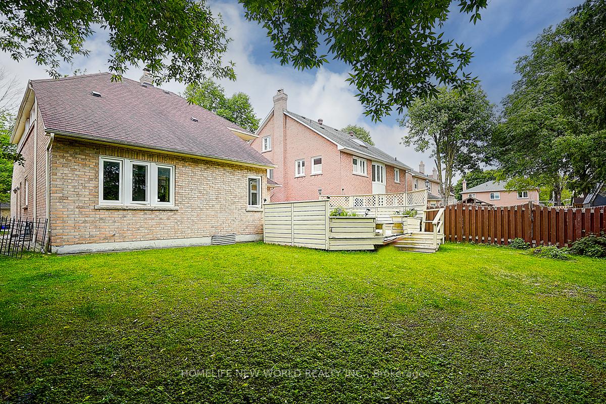 Photo 34 of 35 Hedgewood Drive, Markham, Unionville — HOMEH