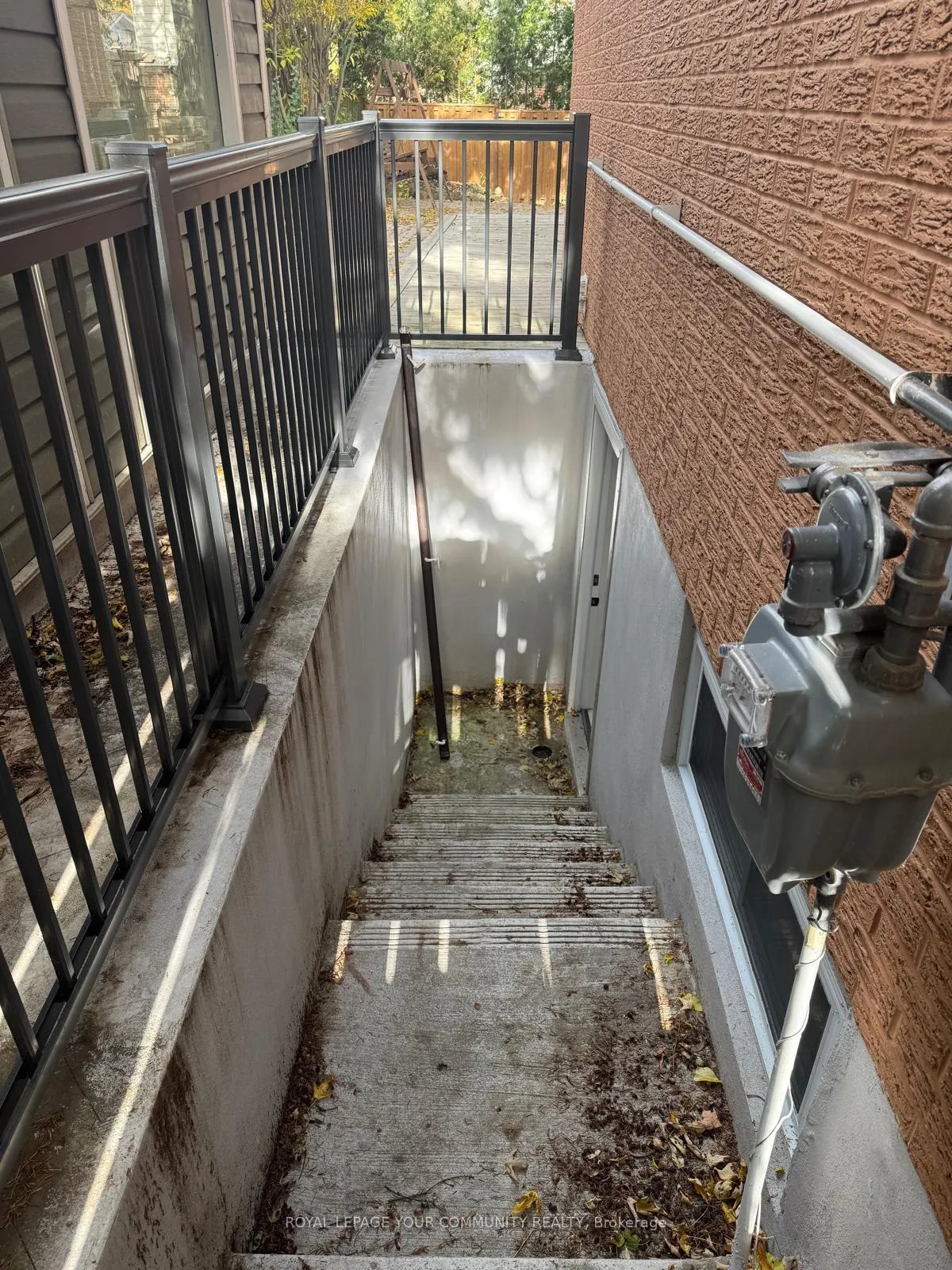 Photo 15 of 44 Royal Orchard Boulevard, Markham, Royal Orchard — HOMEH