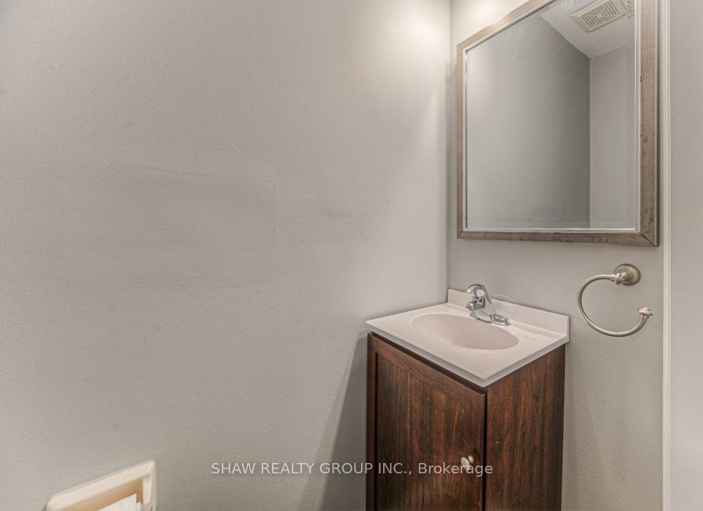 Photo 7 of 16 Windale Crescent, Kitchener — HOMEH