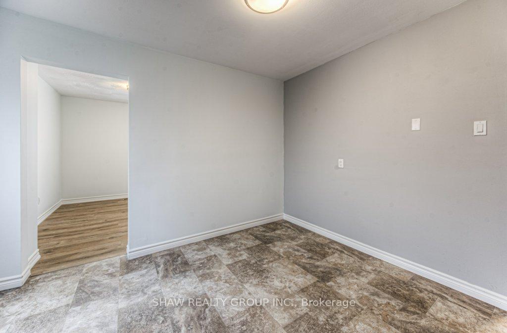 Photo 12 of 16 Windale Crescent, Kitchener — HOMEH