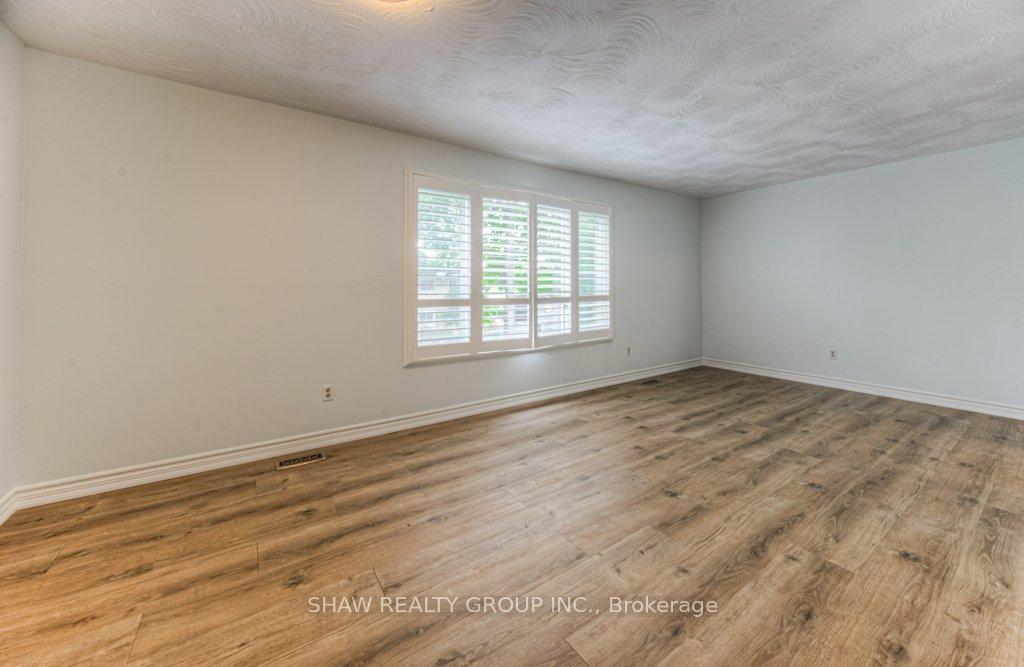 Photo 13 of 16 Windale Crescent, Kitchener — HOMEH