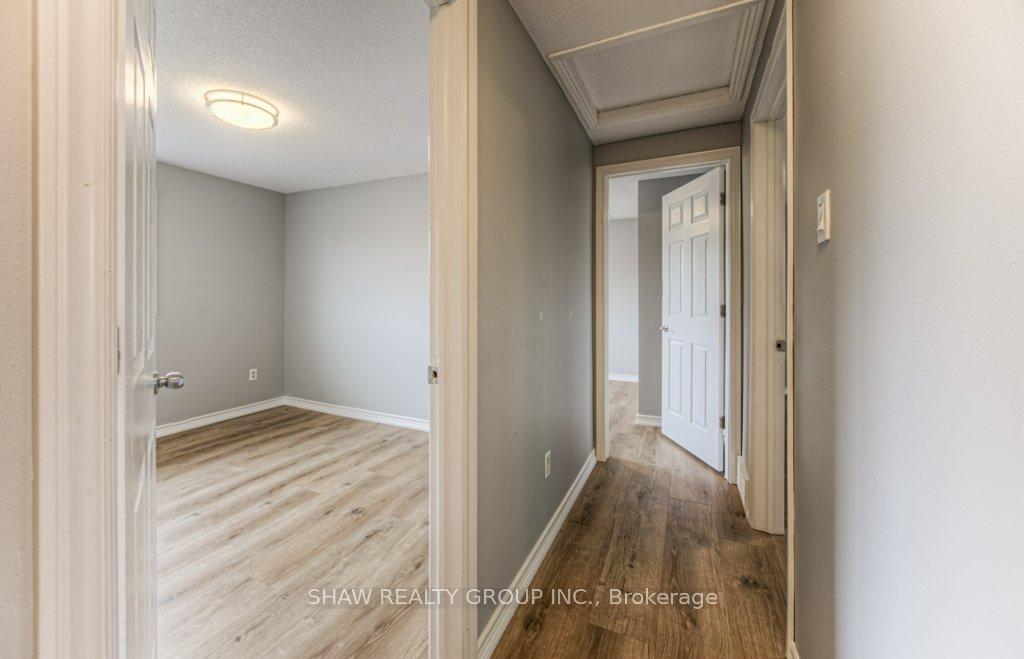 Photo 18 of 16 Windale Crescent, Kitchener — HOMEH