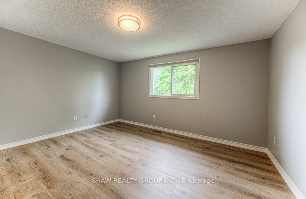 Photo 20 of 16 Windale Crescent, Kitchener — HOMEH