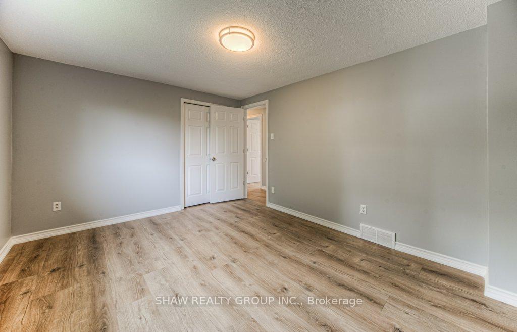 Photo 21 of 16 Windale Crescent, Kitchener — HOMEH