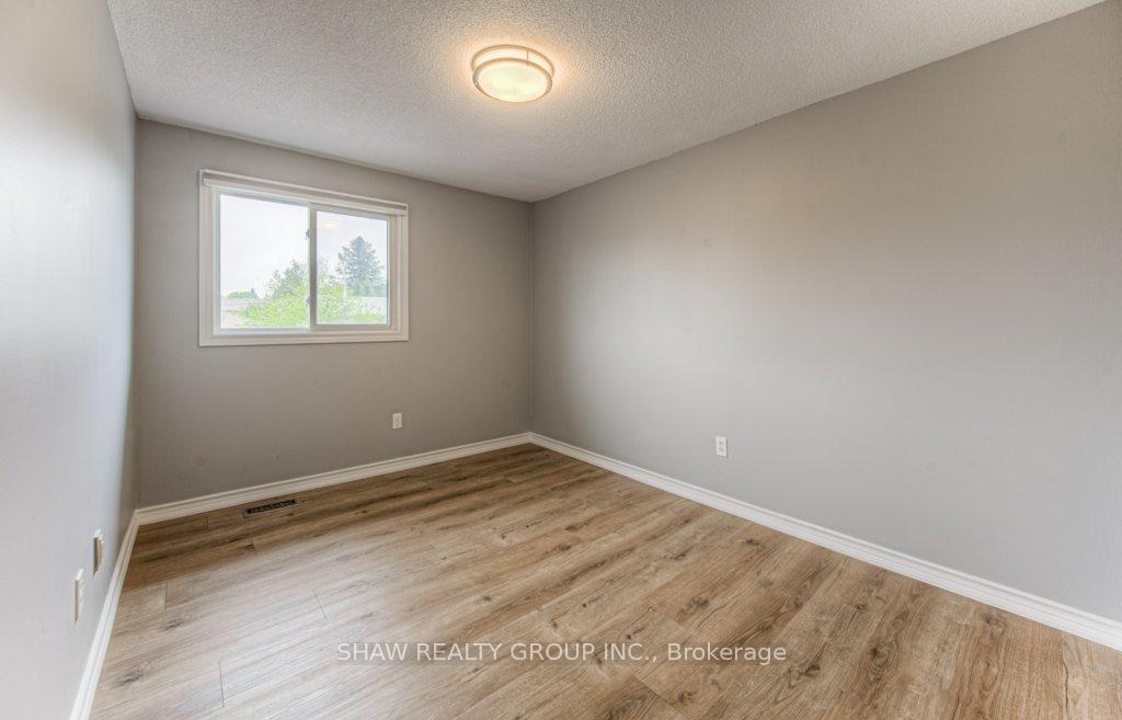 Photo 22 of 16 Windale Crescent, Kitchener — HOMEH