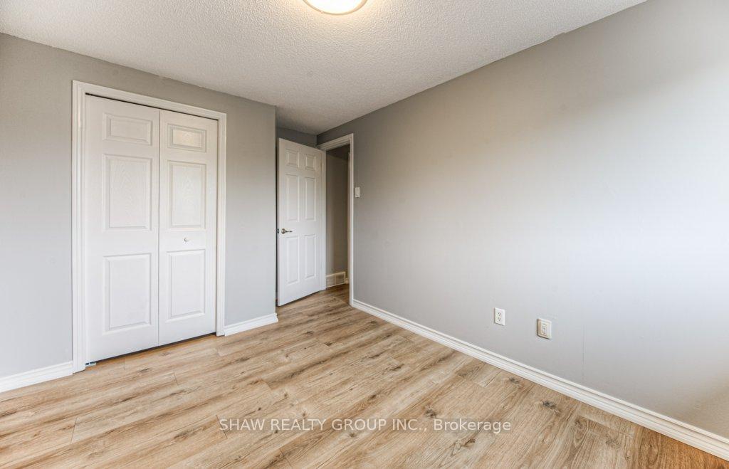 Photo 23 of 16 Windale Crescent, Kitchener — HOMEH