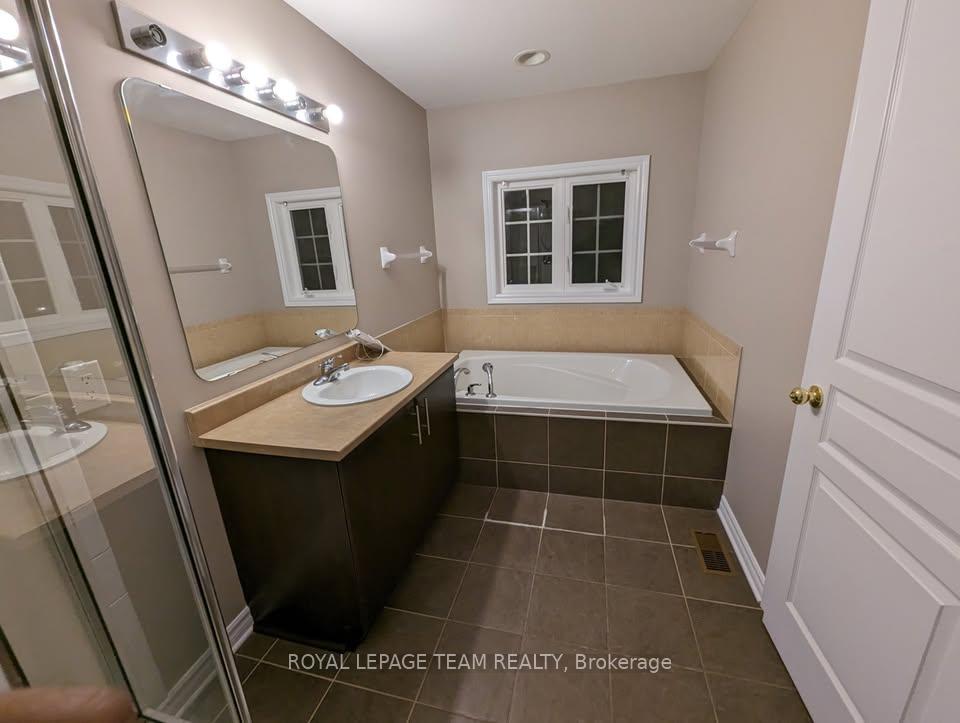 Photo 9 of 221 Waymark Crescent, Ottawa, Kanata - Bridlewood — HOMEH