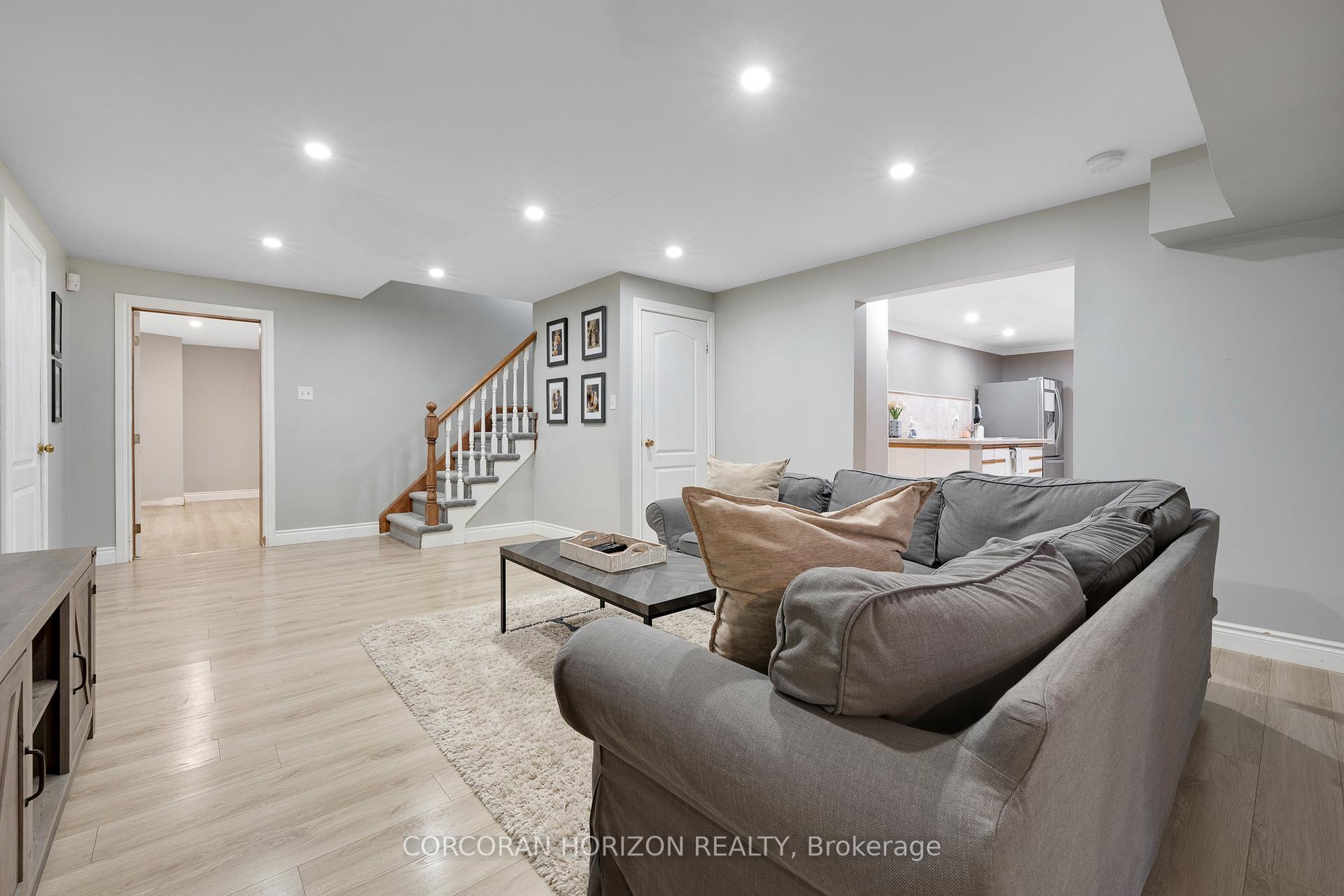 Photo 34 of 422 Pinnacle Drive, Kitchener — HOMEH