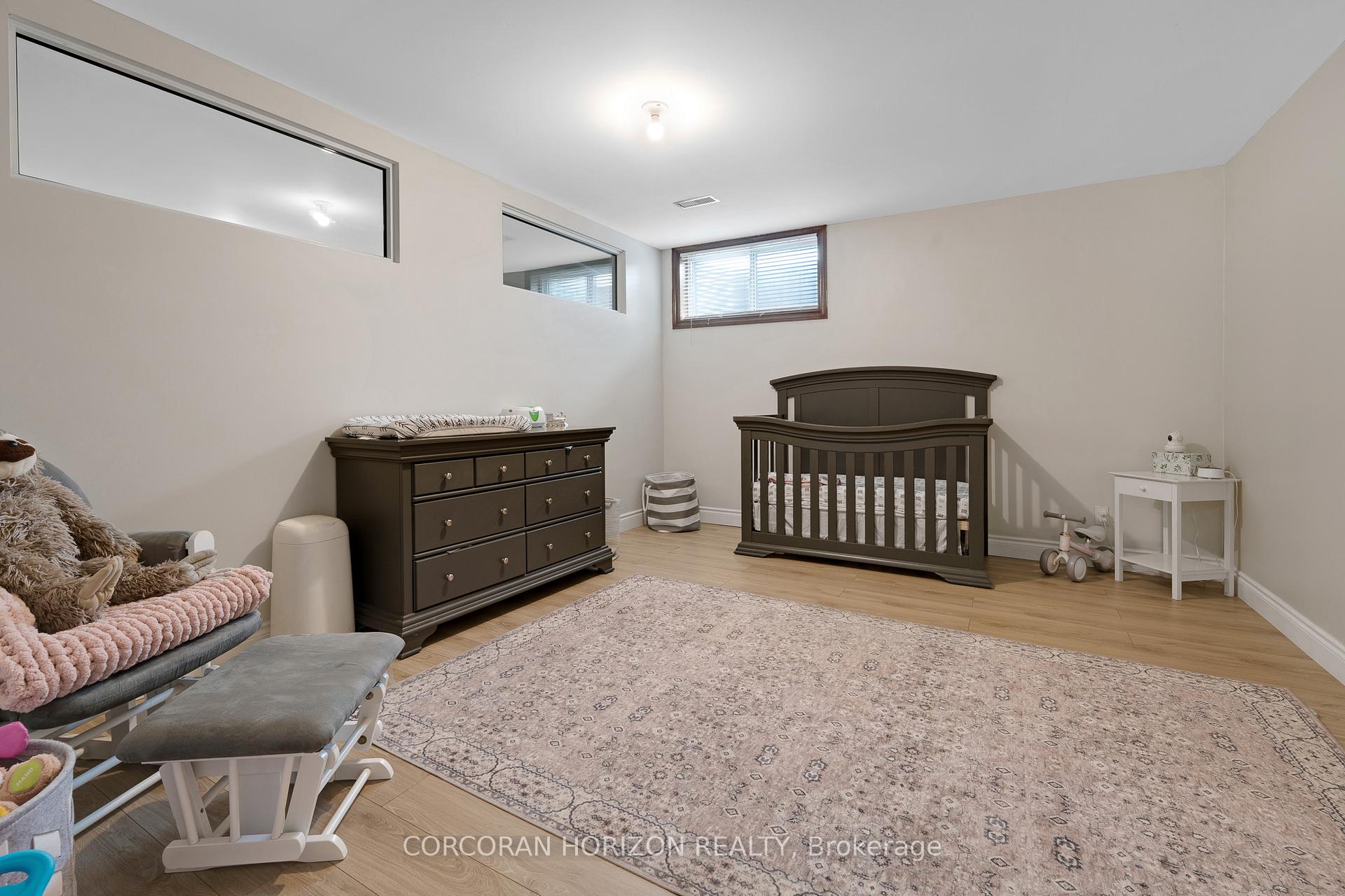 Photo 38 of 422 Pinnacle Drive, Kitchener — HOMEH