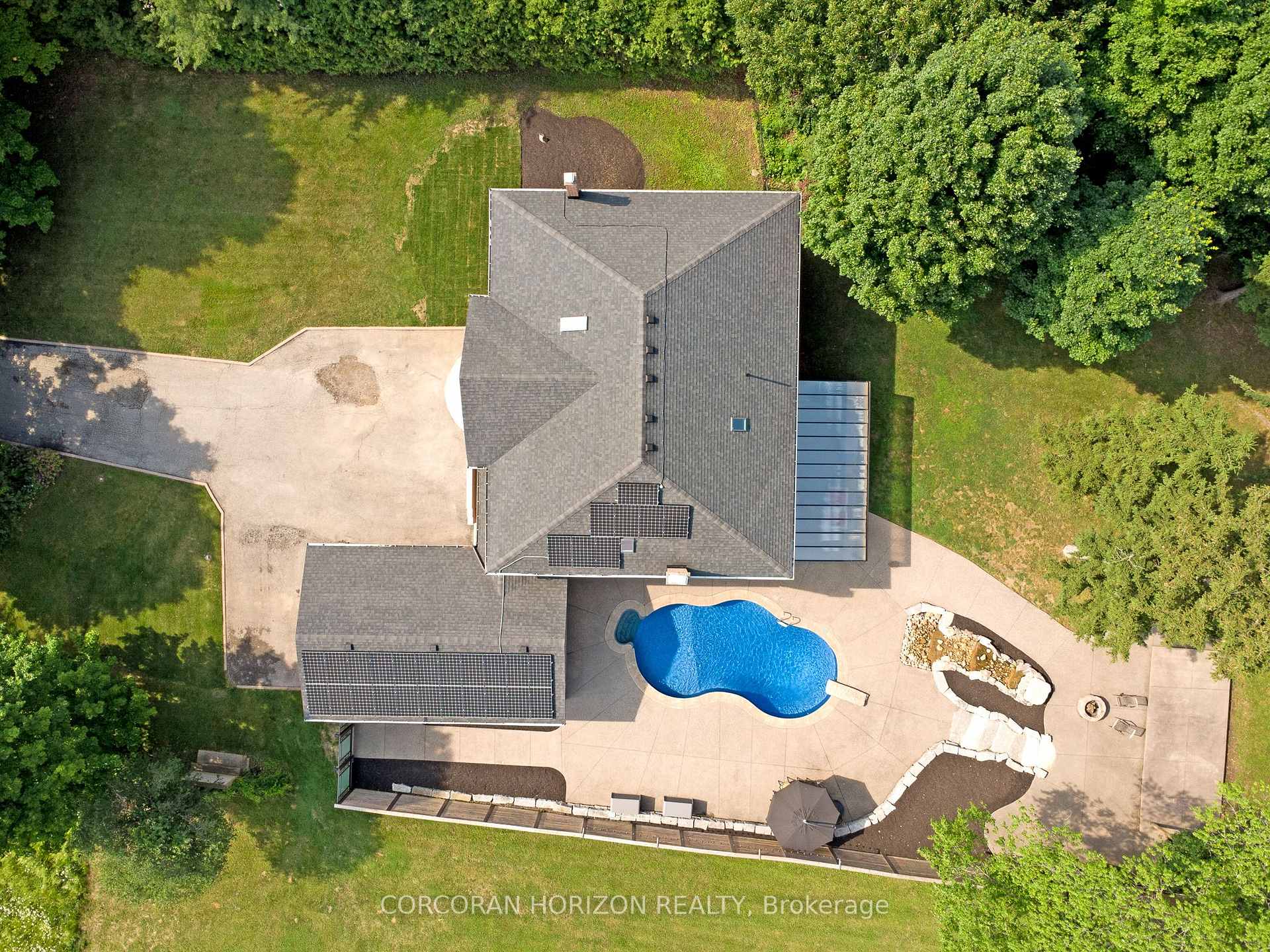 Photo 49 of 422 Pinnacle Drive, Kitchener — HOMEH