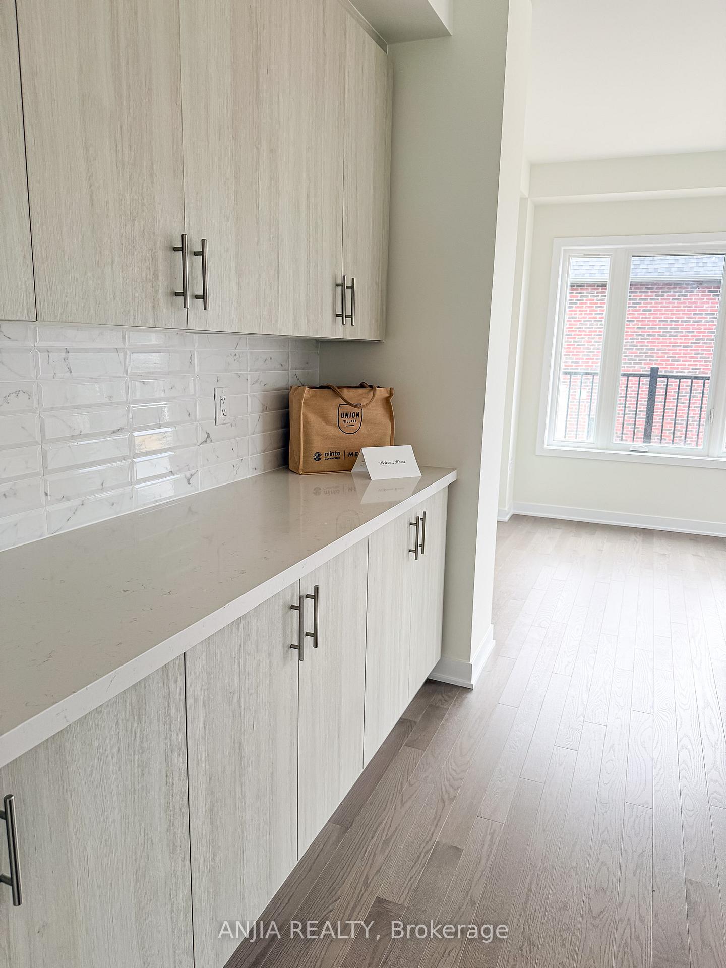 Photo 19 of 21 Harvey Bunker Crescent, Markham, Angus Glen — HOMEH