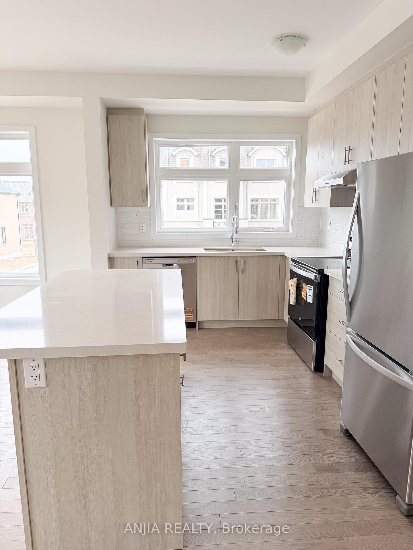 Photo 21 of 21 Harvey Bunker Crescent, Markham, Angus Glen — HOMEH
