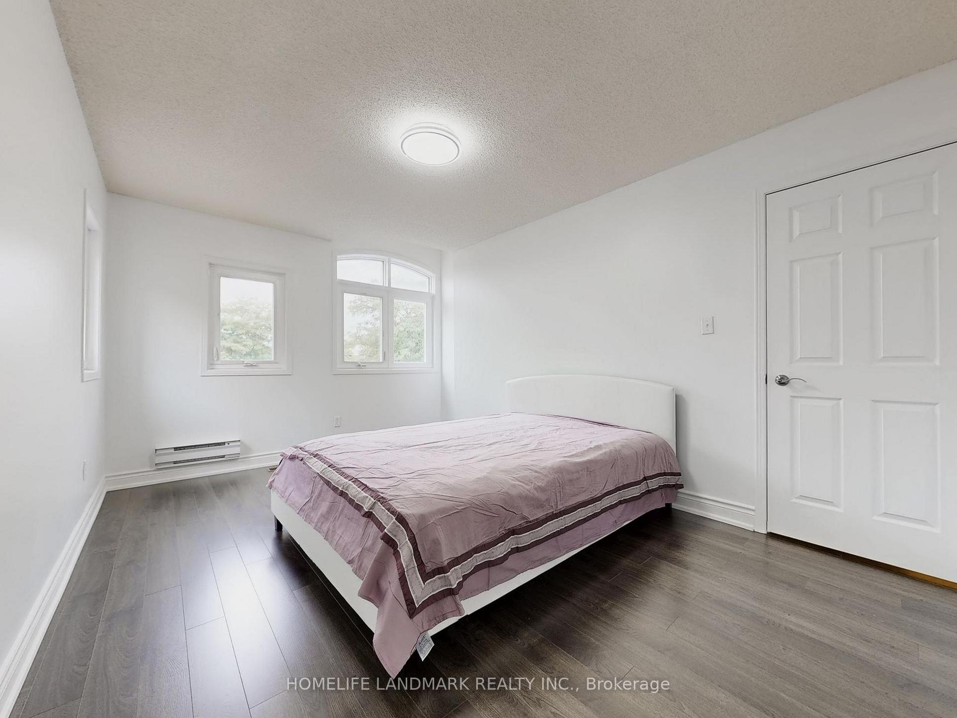 Photo 30 of 17 Laird Drive, Markham, Middlefield — HOMEH