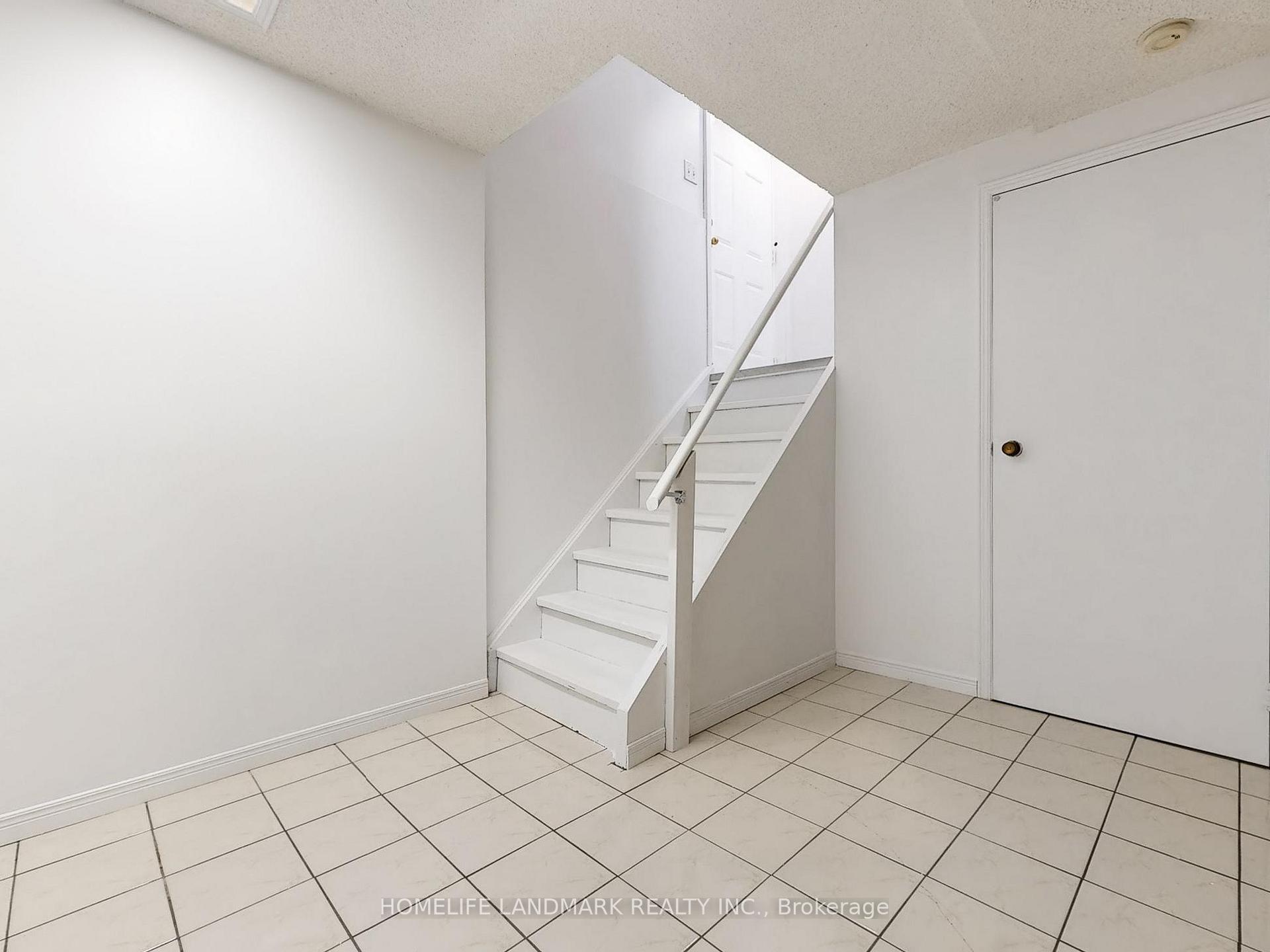 Photo 37 of 17 Laird Drive, Markham, Middlefield — HOMEH