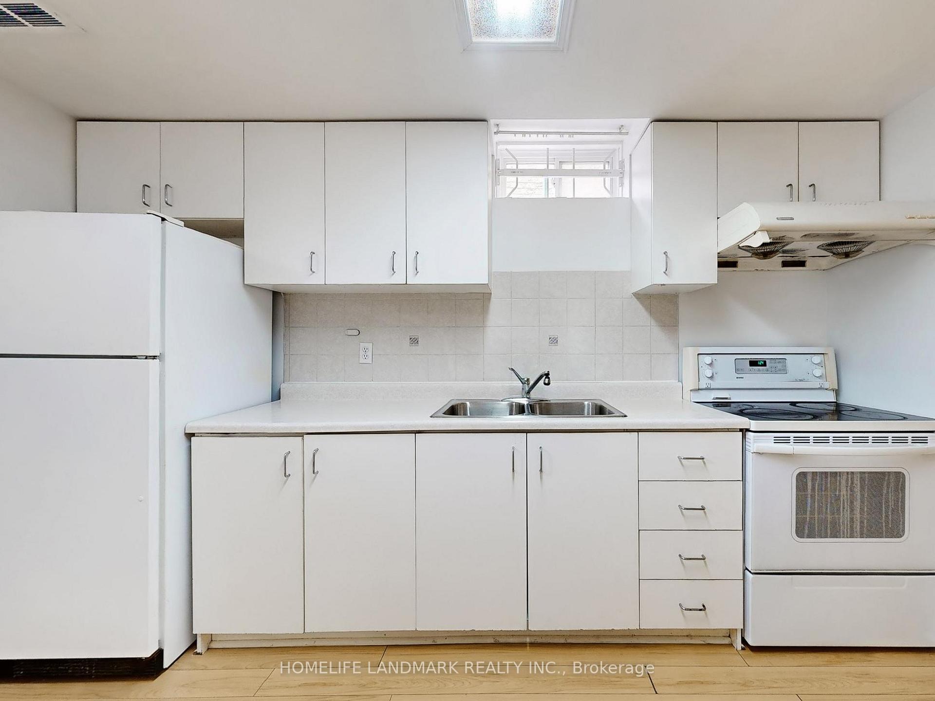 Photo 39 of 17 Laird Drive, Markham, Middlefield — HOMEH