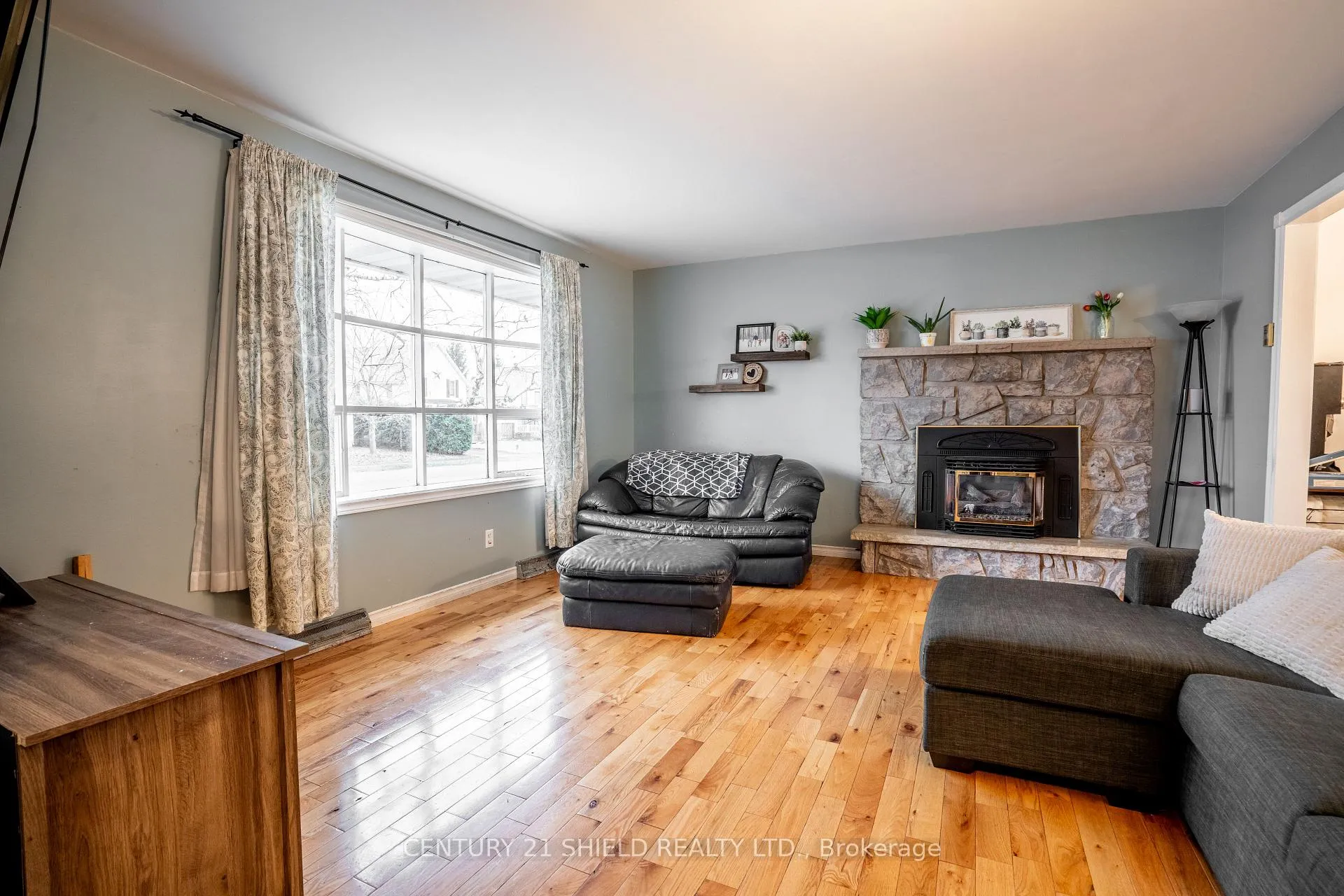 Photo 4 of 11 Strachan Avenue, South Stormont, Long Sault — HOMEH