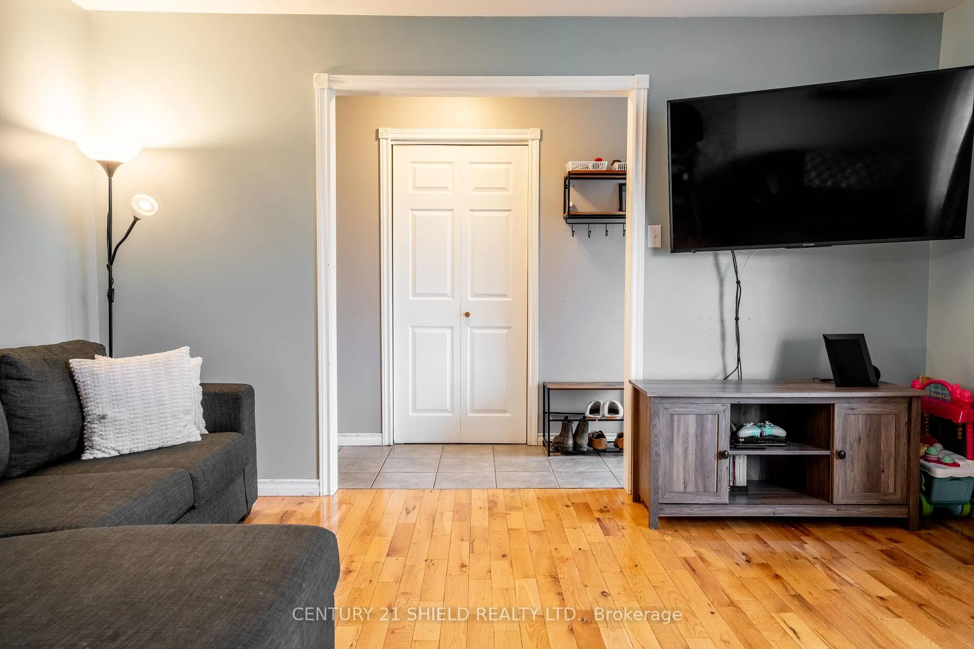 Photo 5 of 11 Strachan Avenue, South Stormont, Long Sault — HOMEH