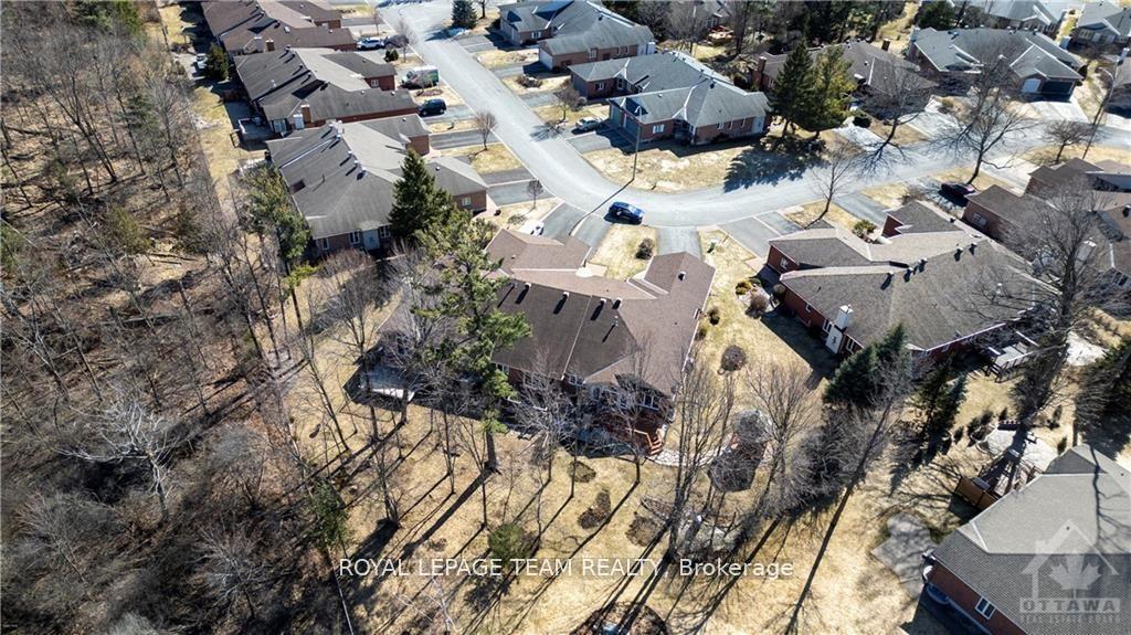Photo 2 of 49 Bunting Lane, Ottawa, Kanata - Bridlewood — HOMEH