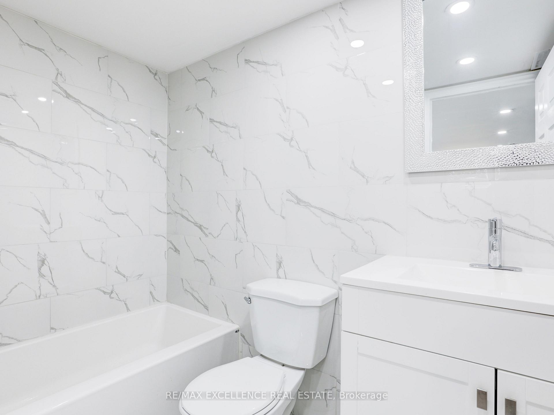 Photo 10 of 36 Clark Avenue, Kitchener — HOMEH