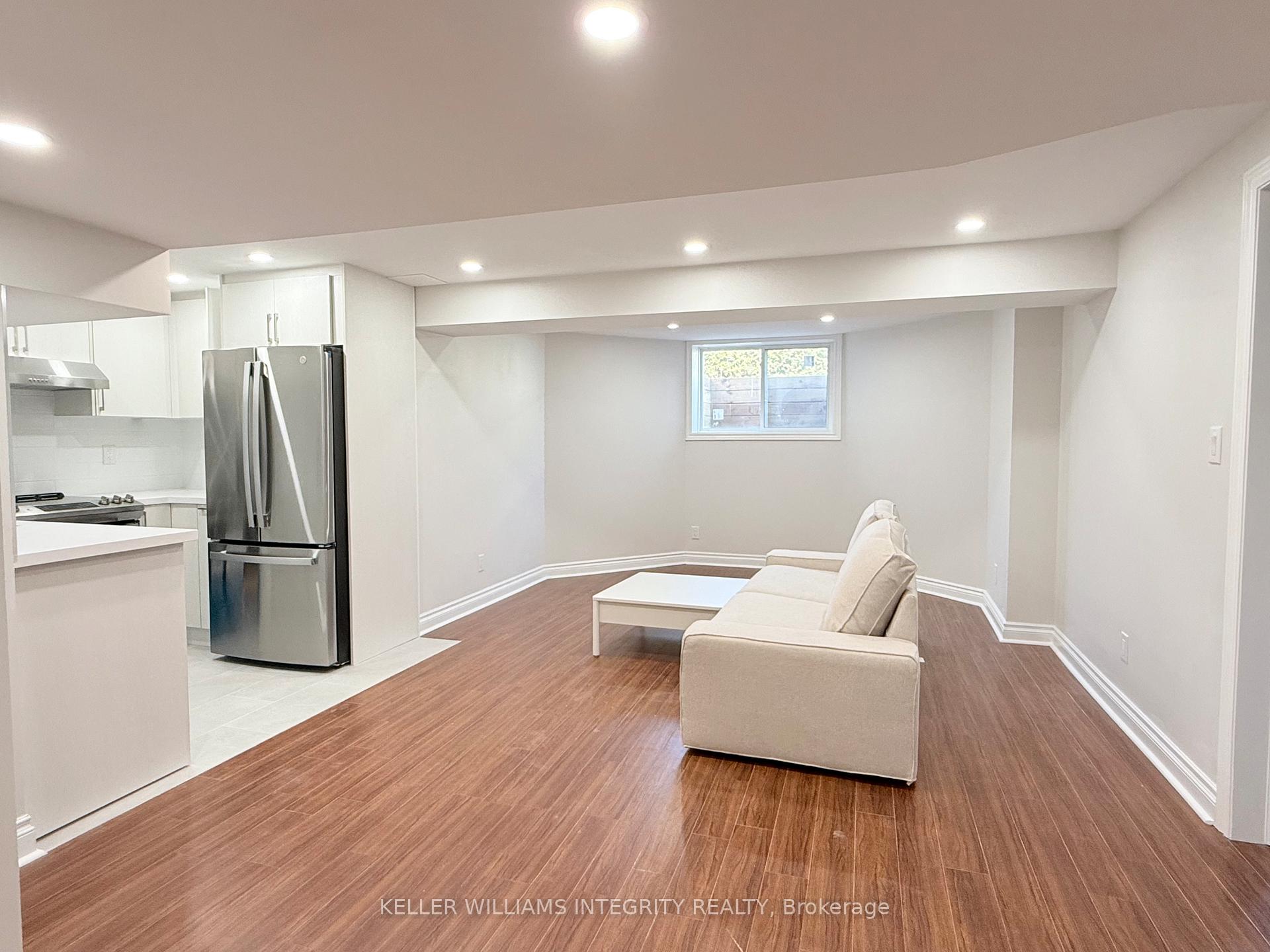 Photo 3 of 50 Laxford Drive, Ottawa, Kanata - Morgan's Grant/South March — HOMEH
