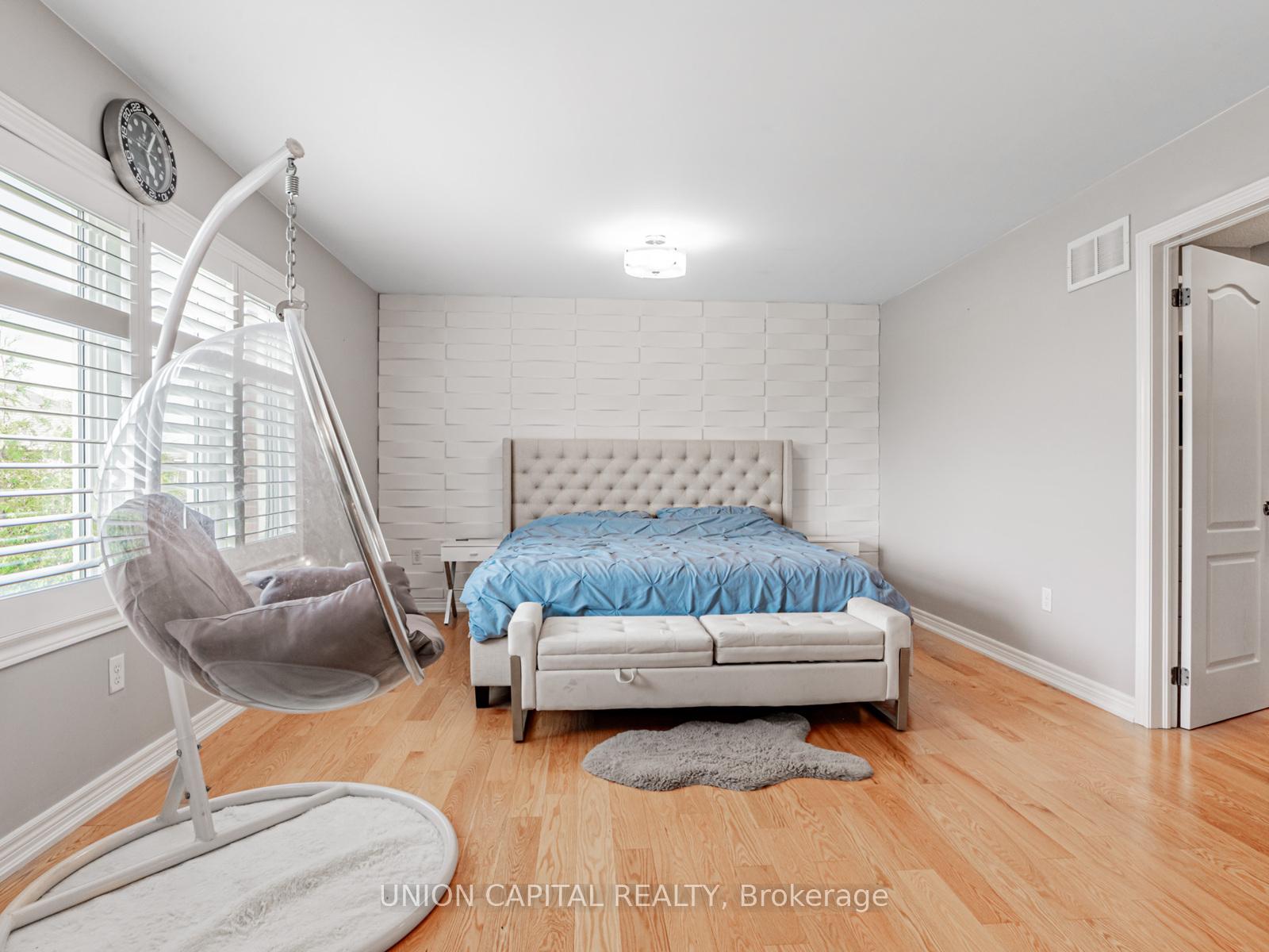Photo 20 of 32 Desjardin Drive, Markham, Greensborough — HOMEH