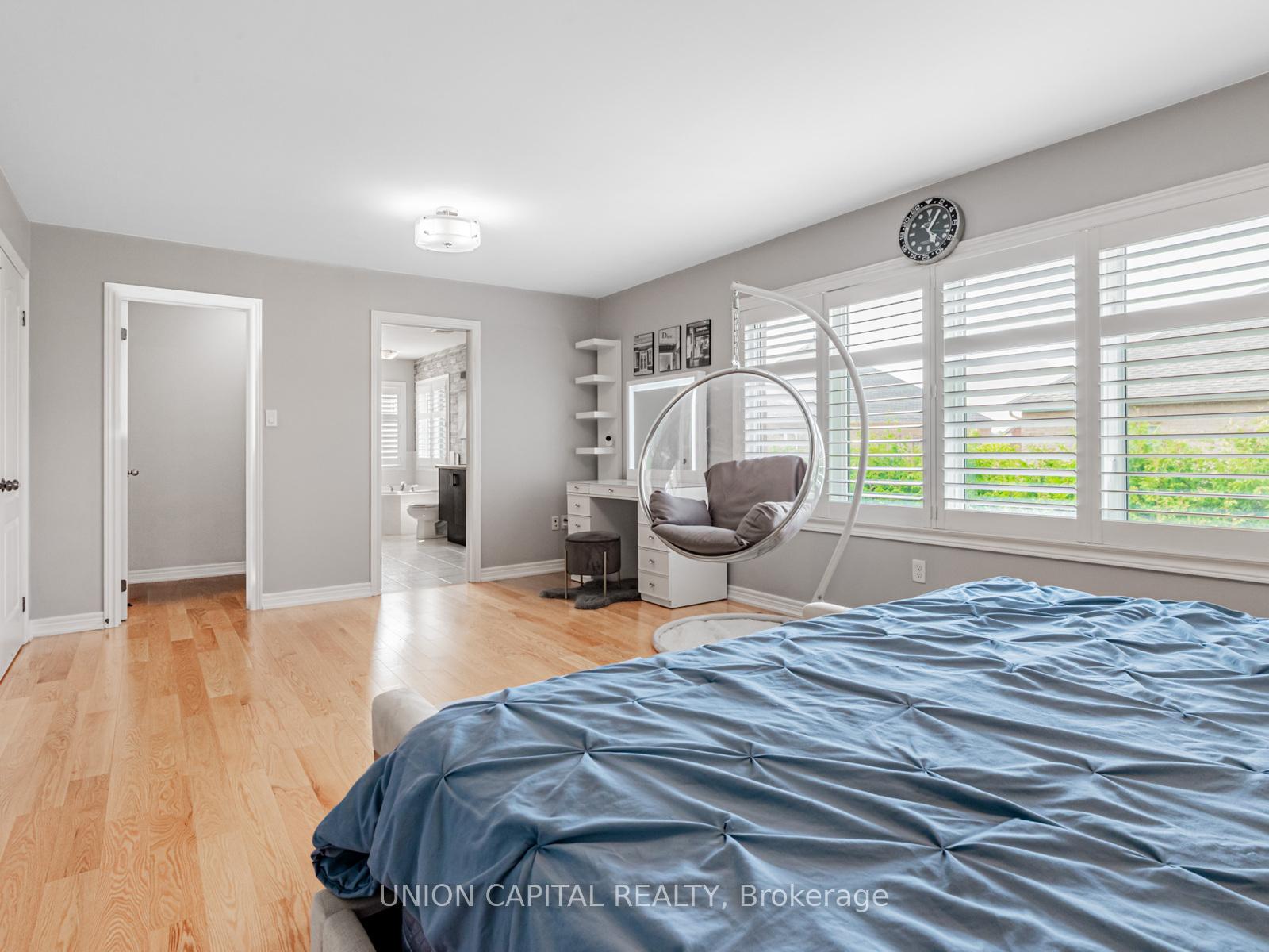 Photo 21 of 32 Desjardin Drive, Markham, Greensborough — HOMEH