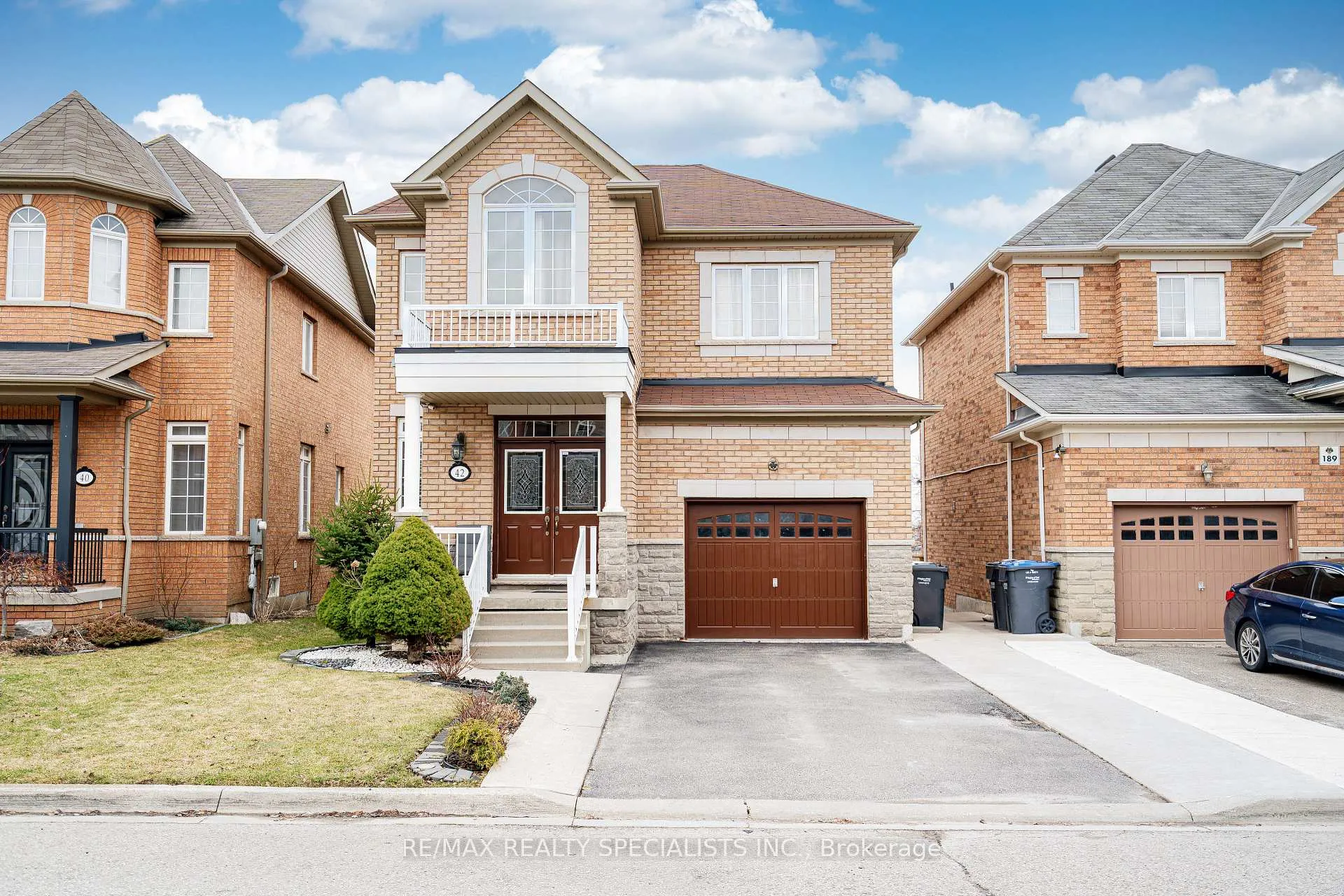Photo 2 of 42 Chalkfarm Crescent N, Brampton, Northwest Sandalwood Parkway — HOMEH