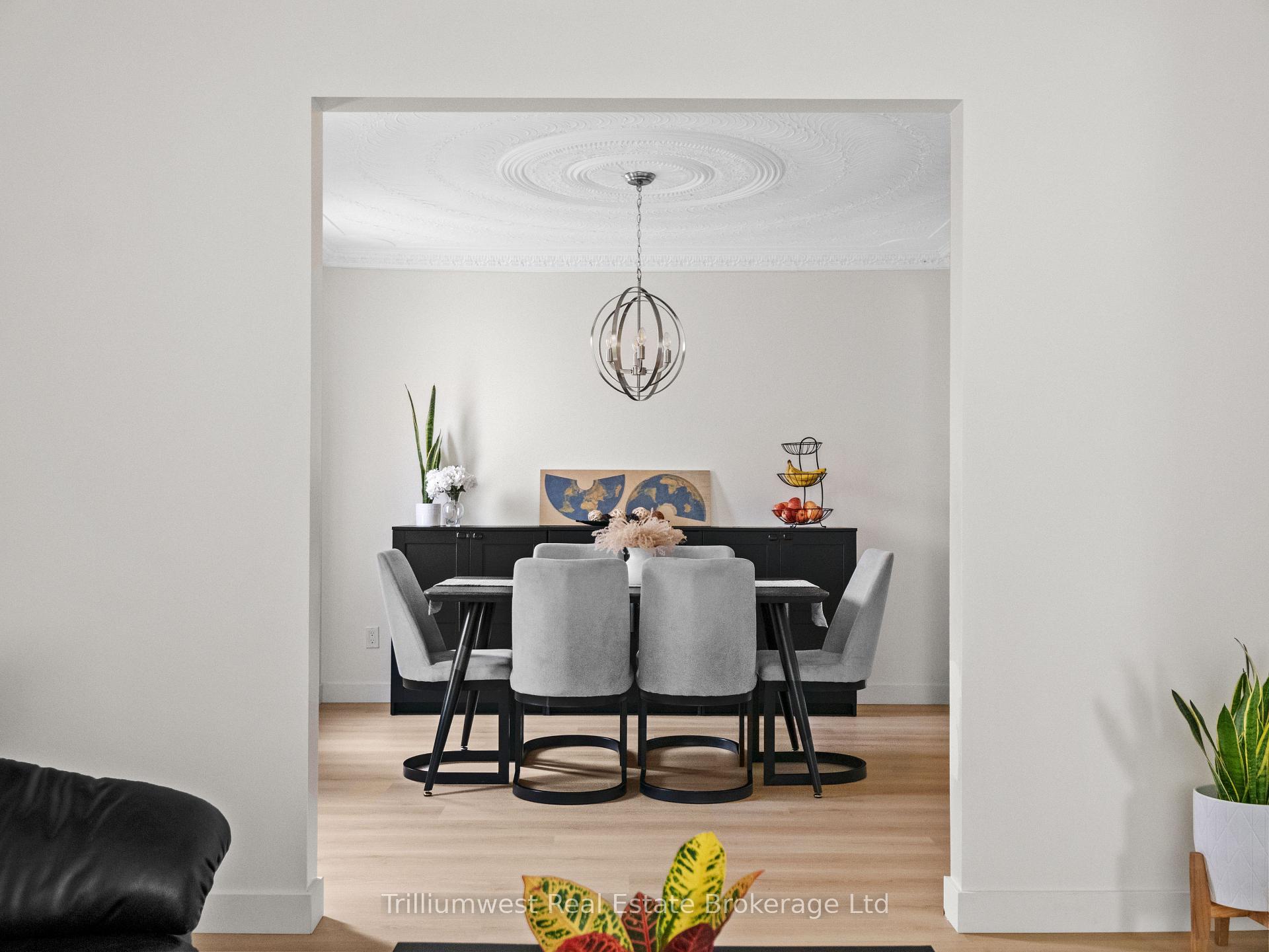 Photo 9 of 55 Summerhill Crescent, Kitchener — HOMEH